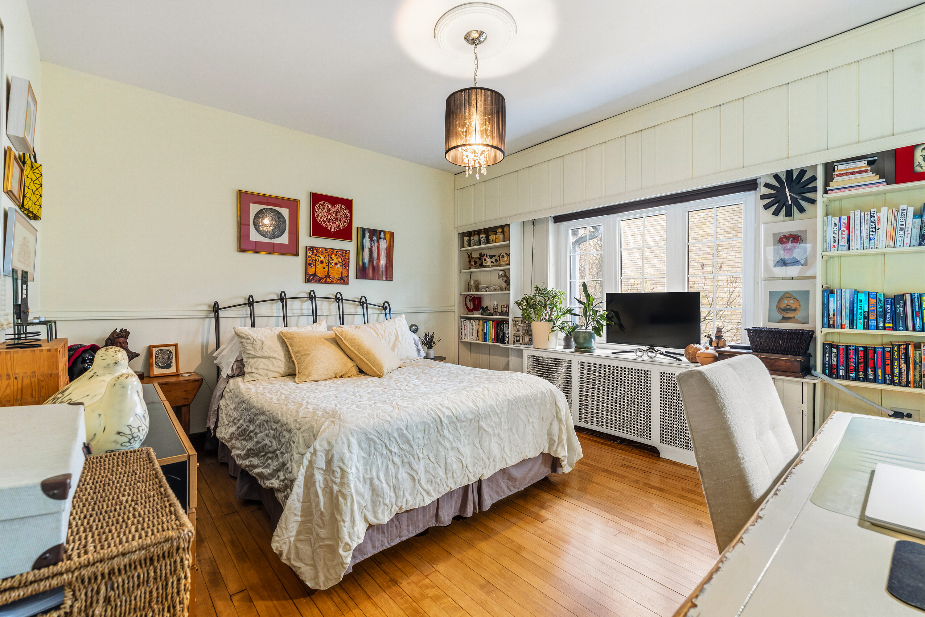 50 Glen Elm Ave