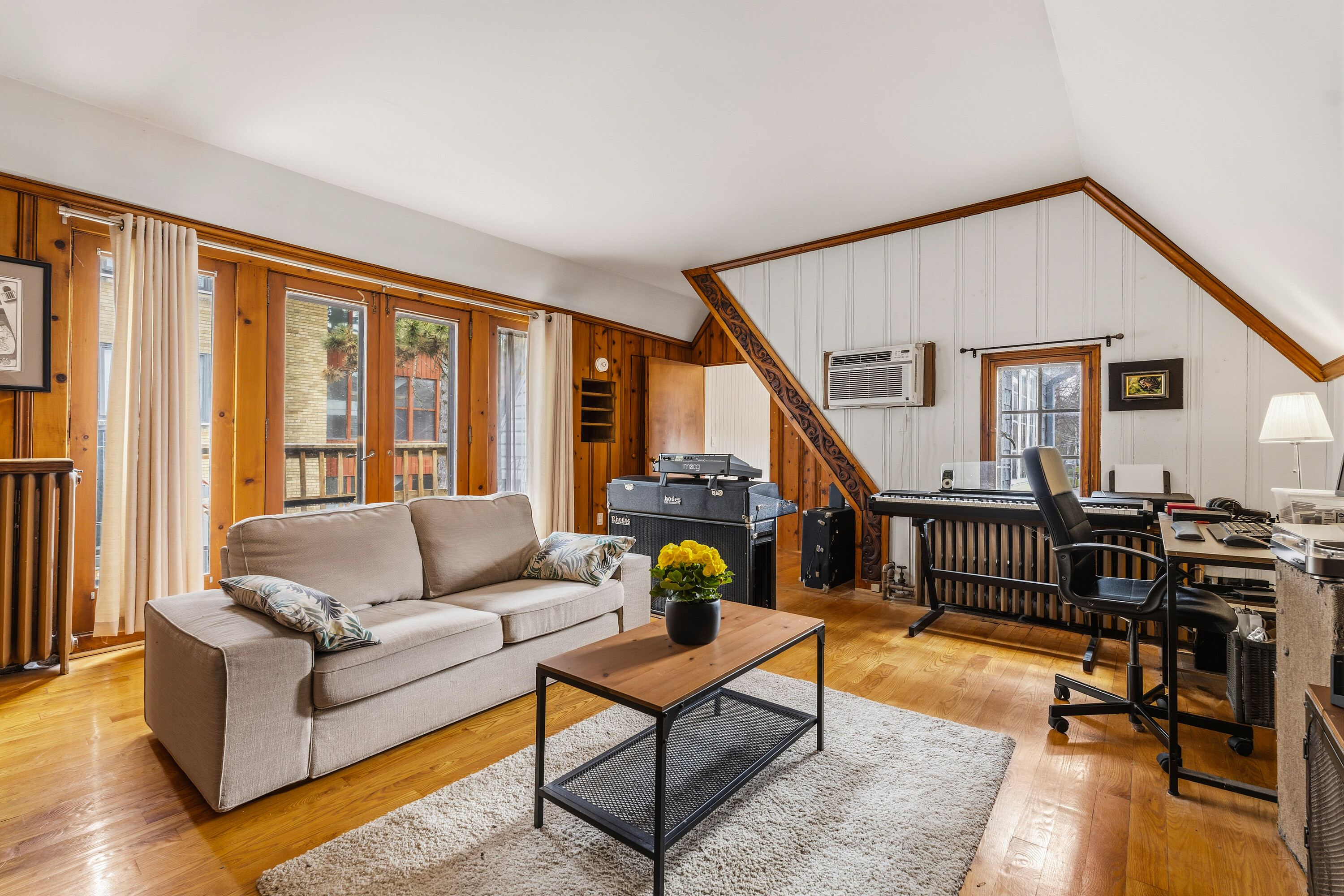 50 Glen Elm Ave