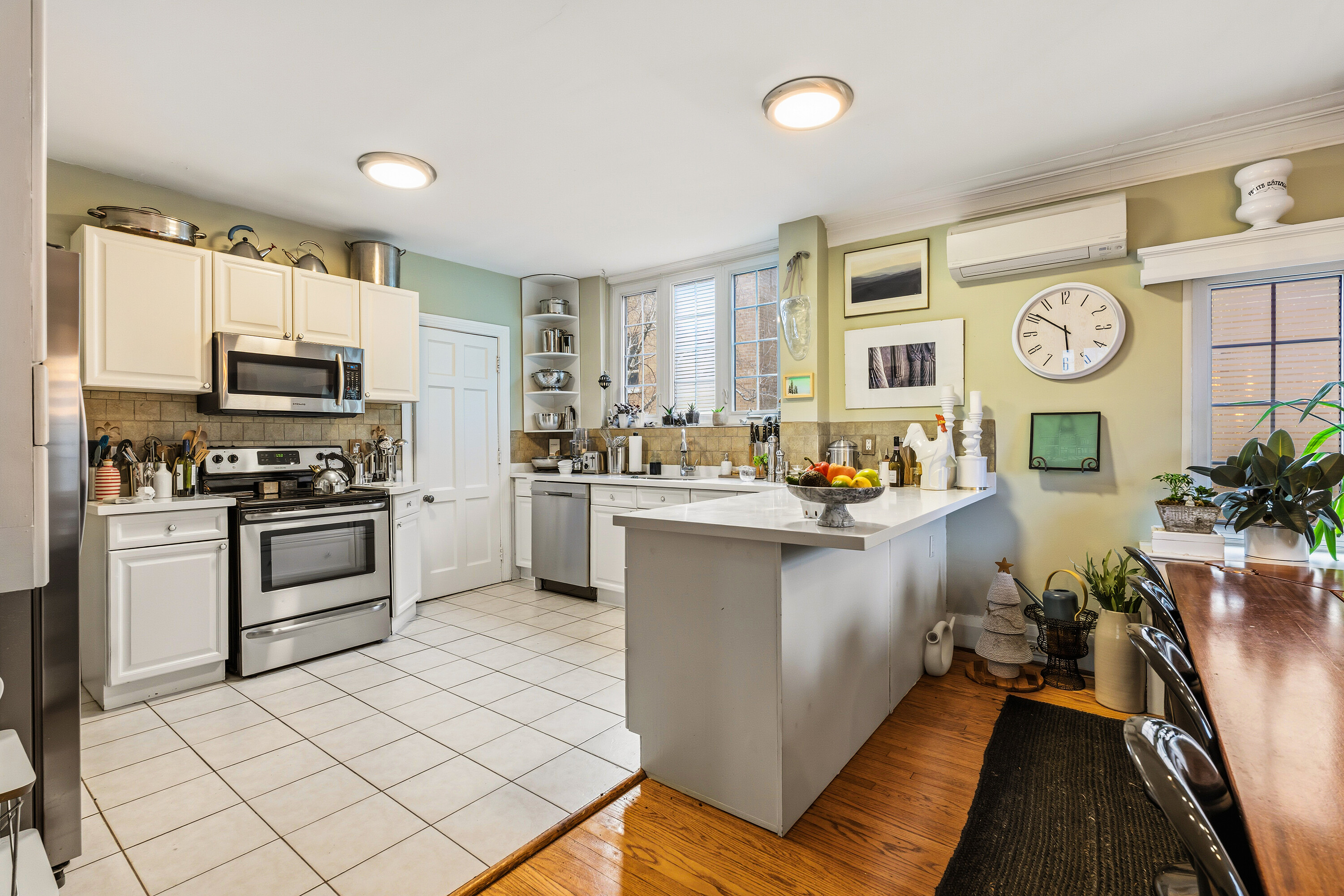 50 Glen Elm Ave
