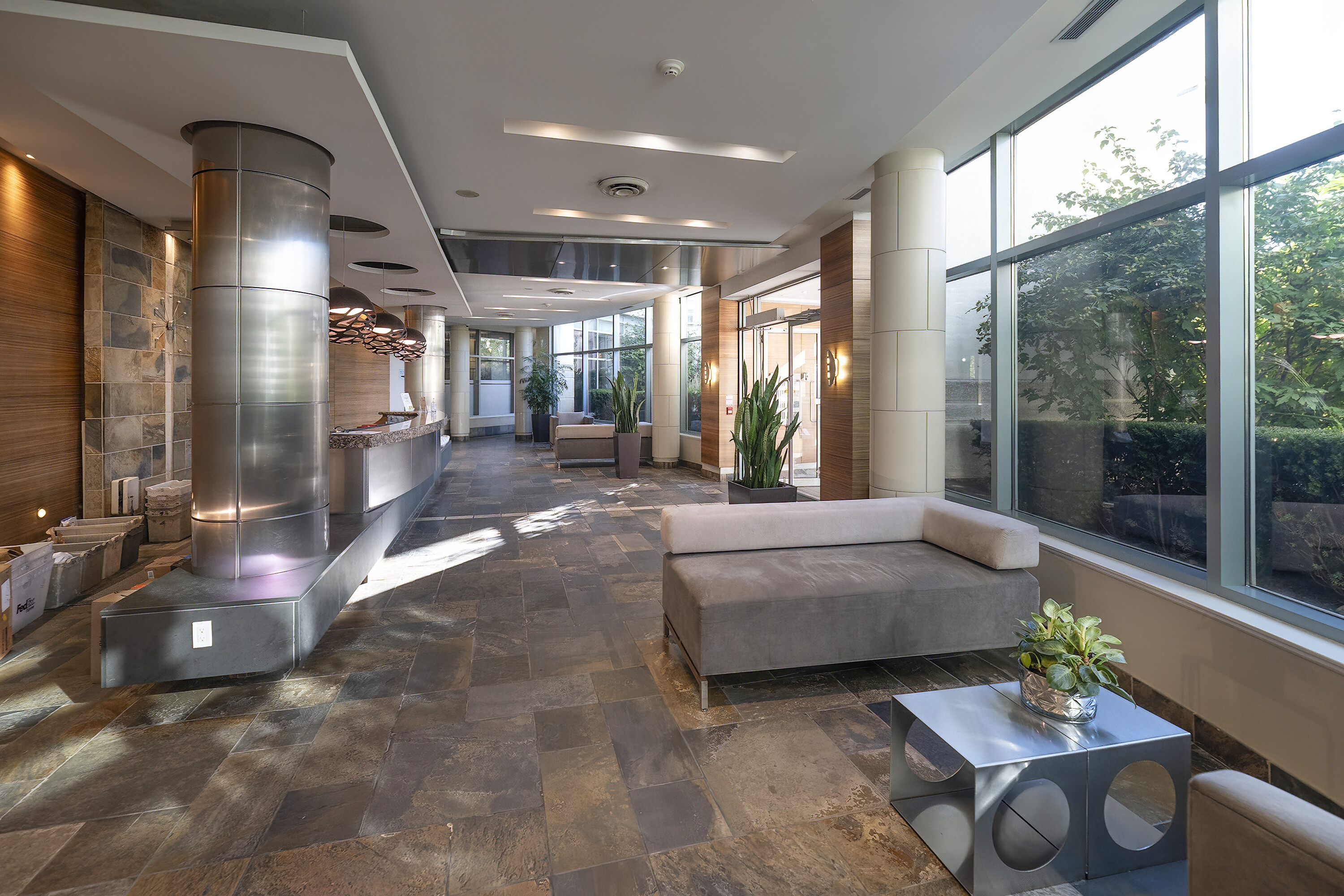 230 Queens Quay W  1815