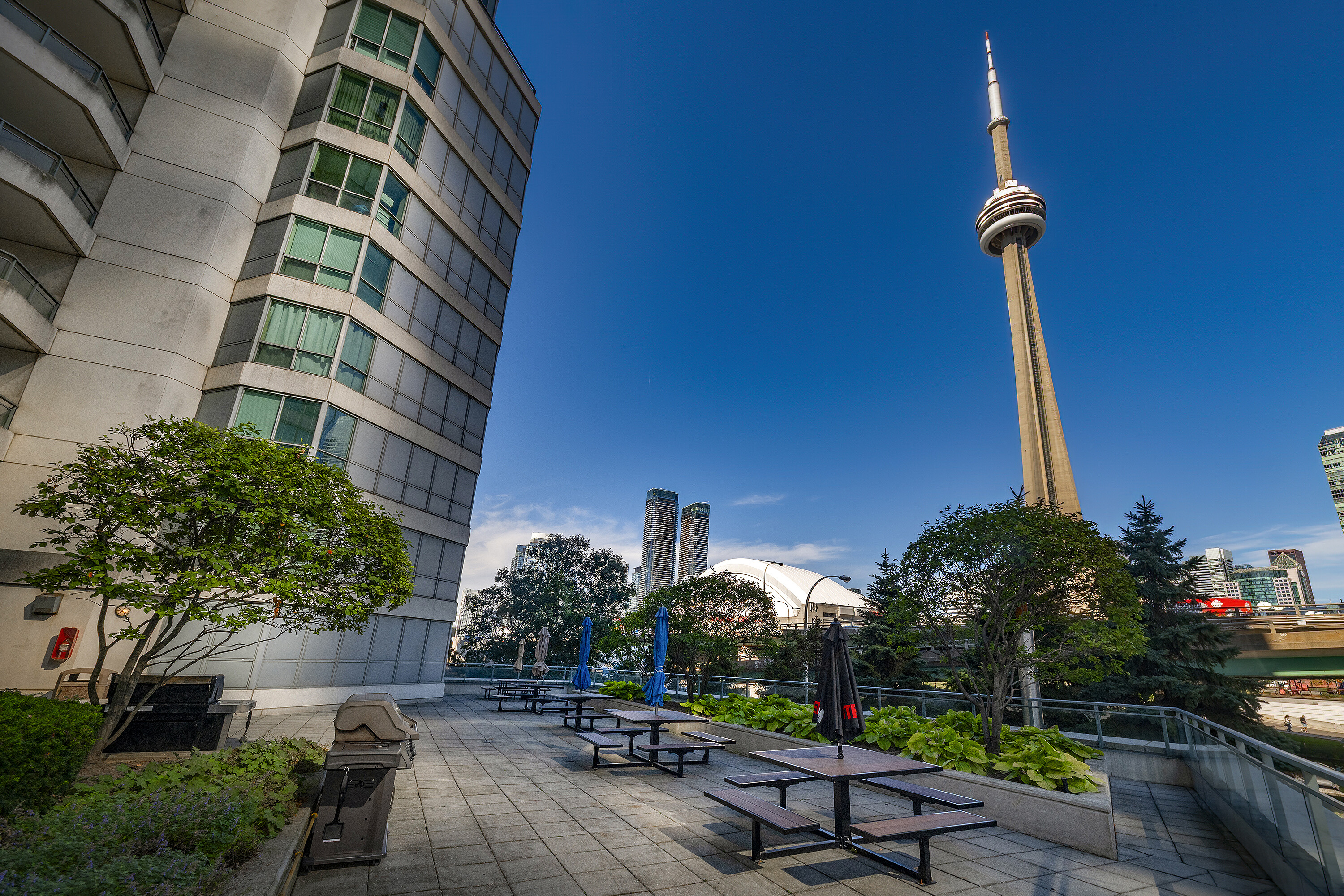 230 Queens Quay W  1815