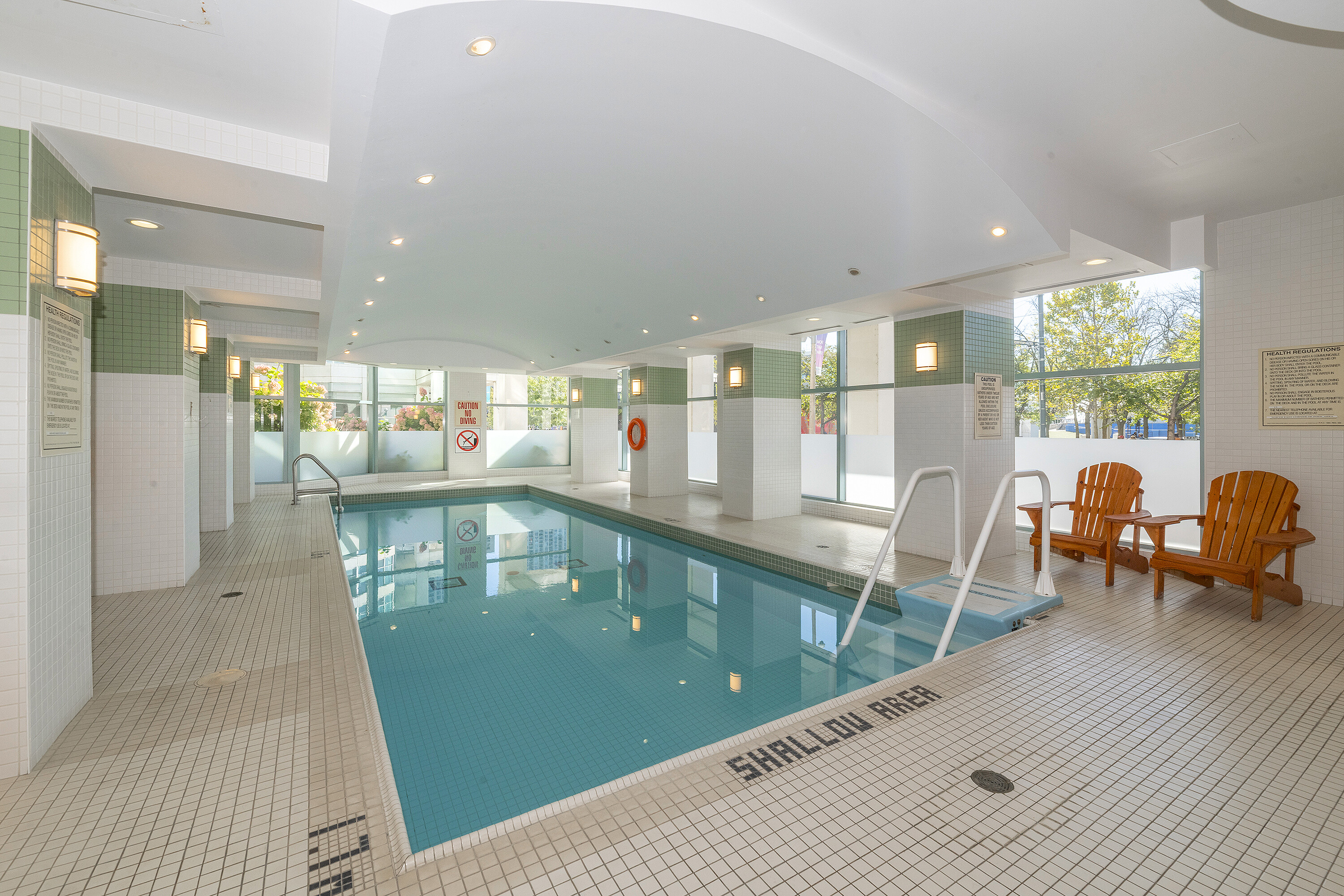 230 Queens Quay W  1815