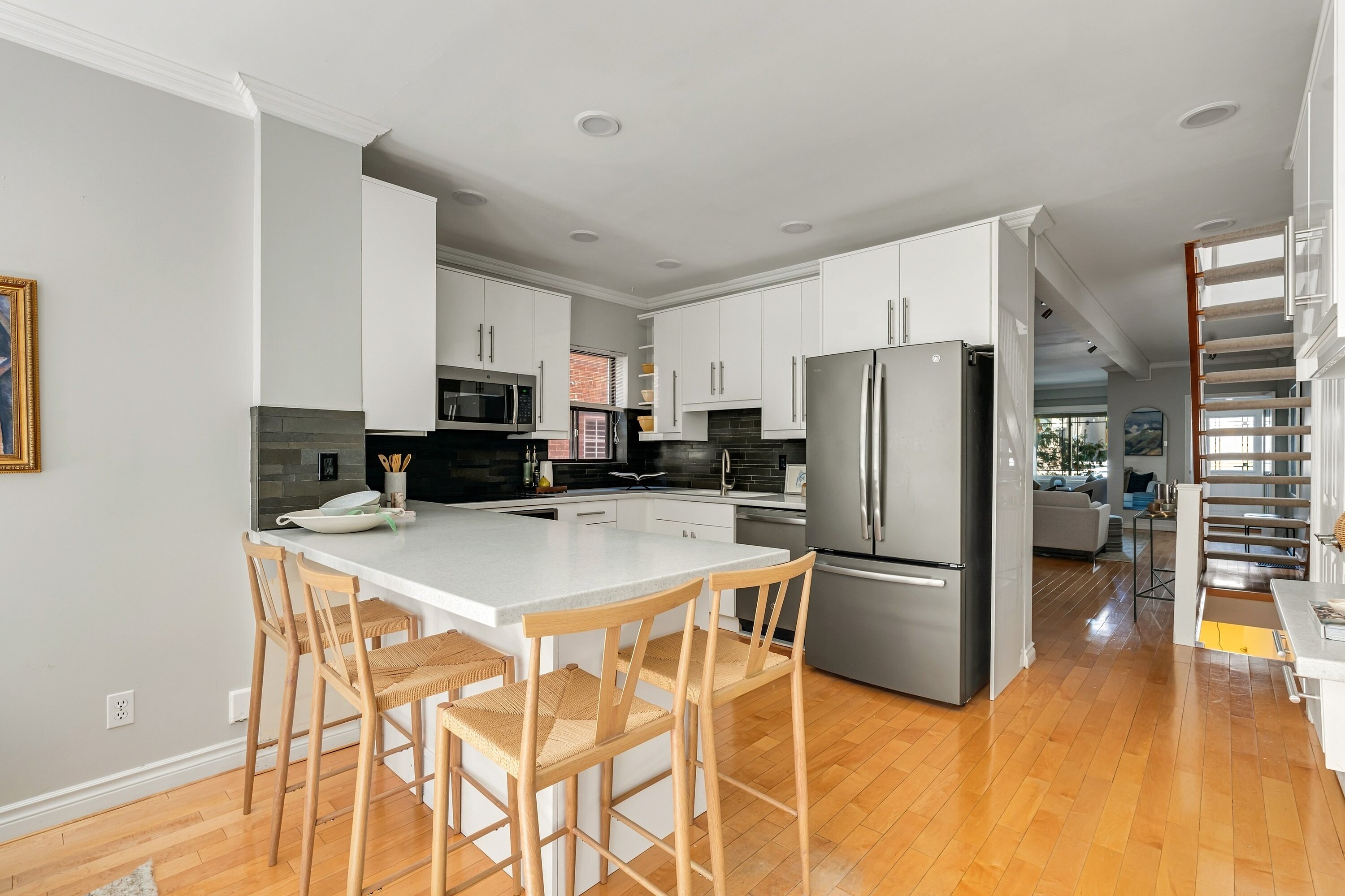 143 Castlefield Ave