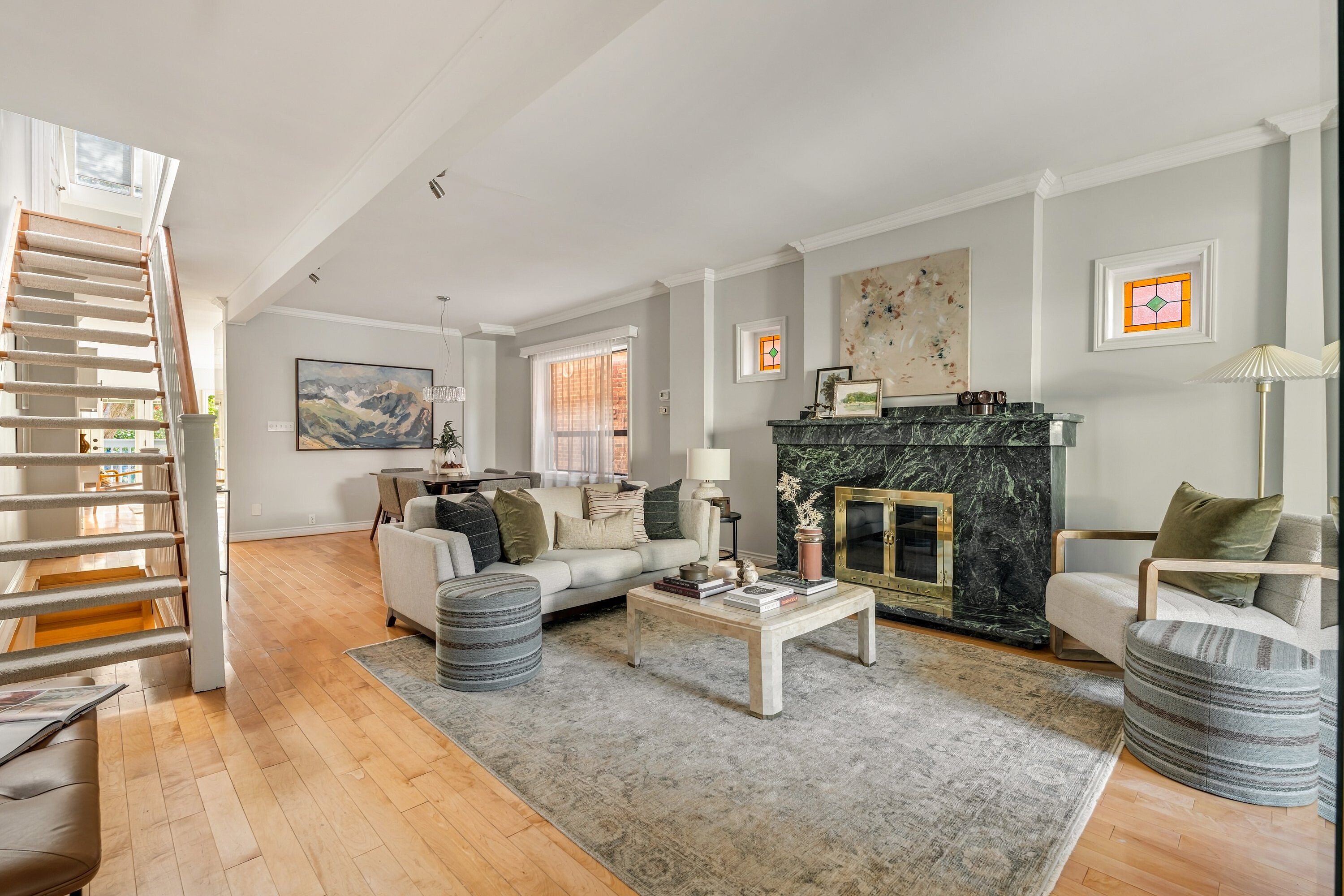 143 Castlefield Ave