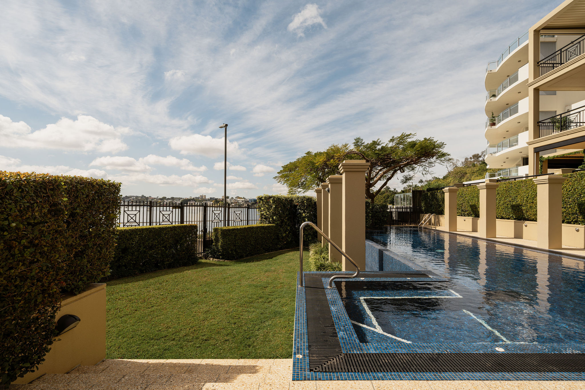 1003/241 Wellington Road East Brisbane