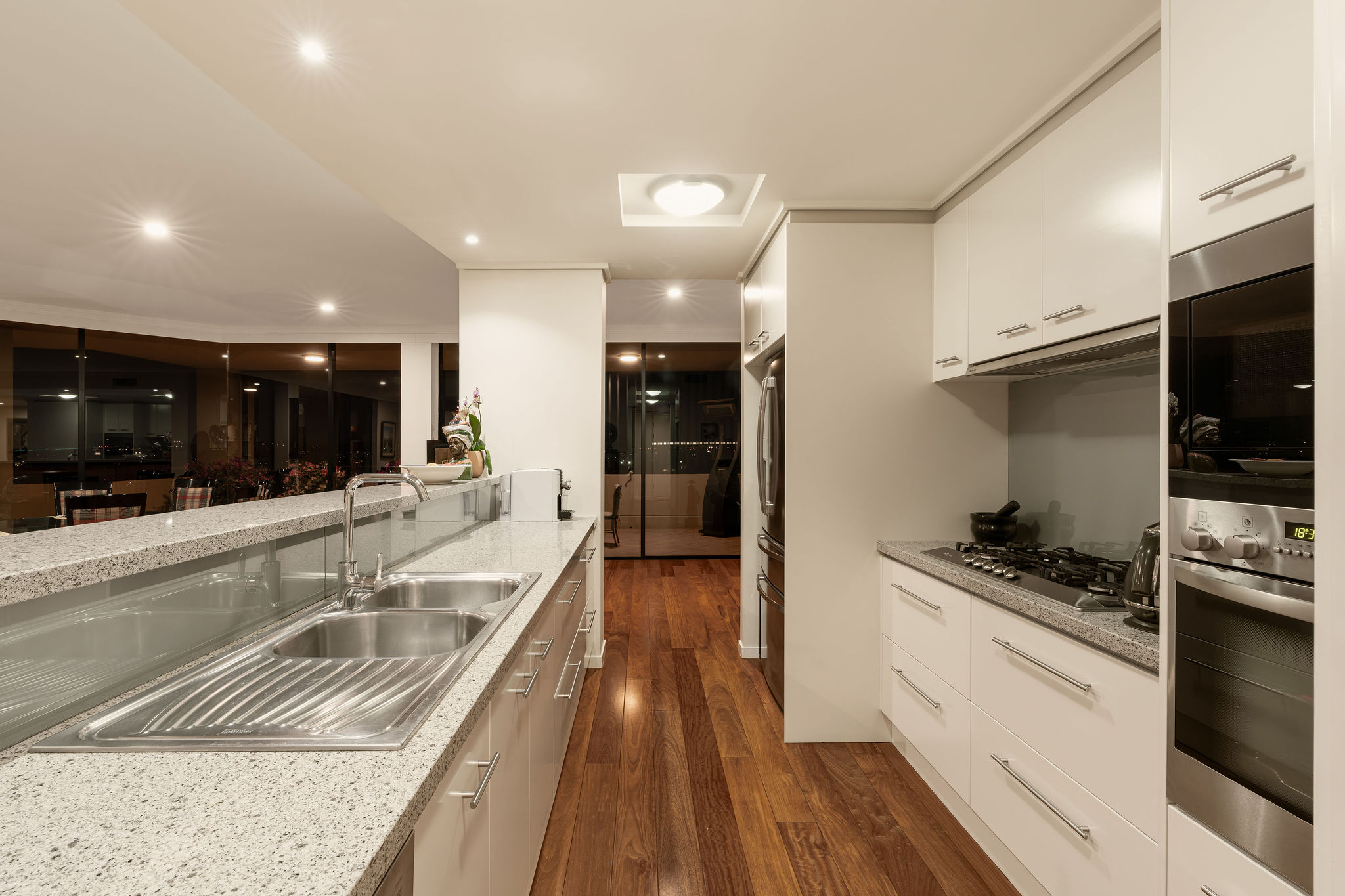 1003/241 Wellington Road East Brisbane