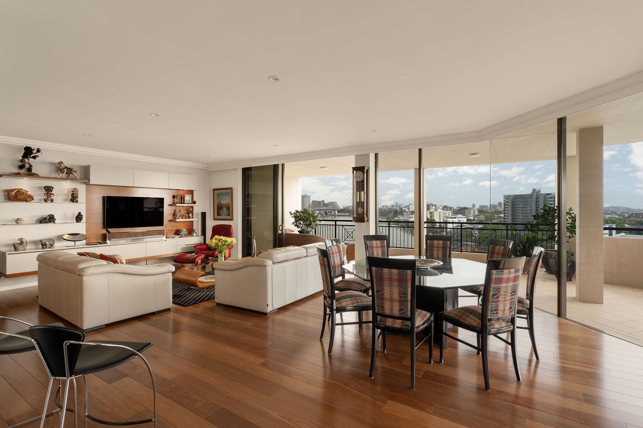 1003/241 Wellington Road East Brisbane
