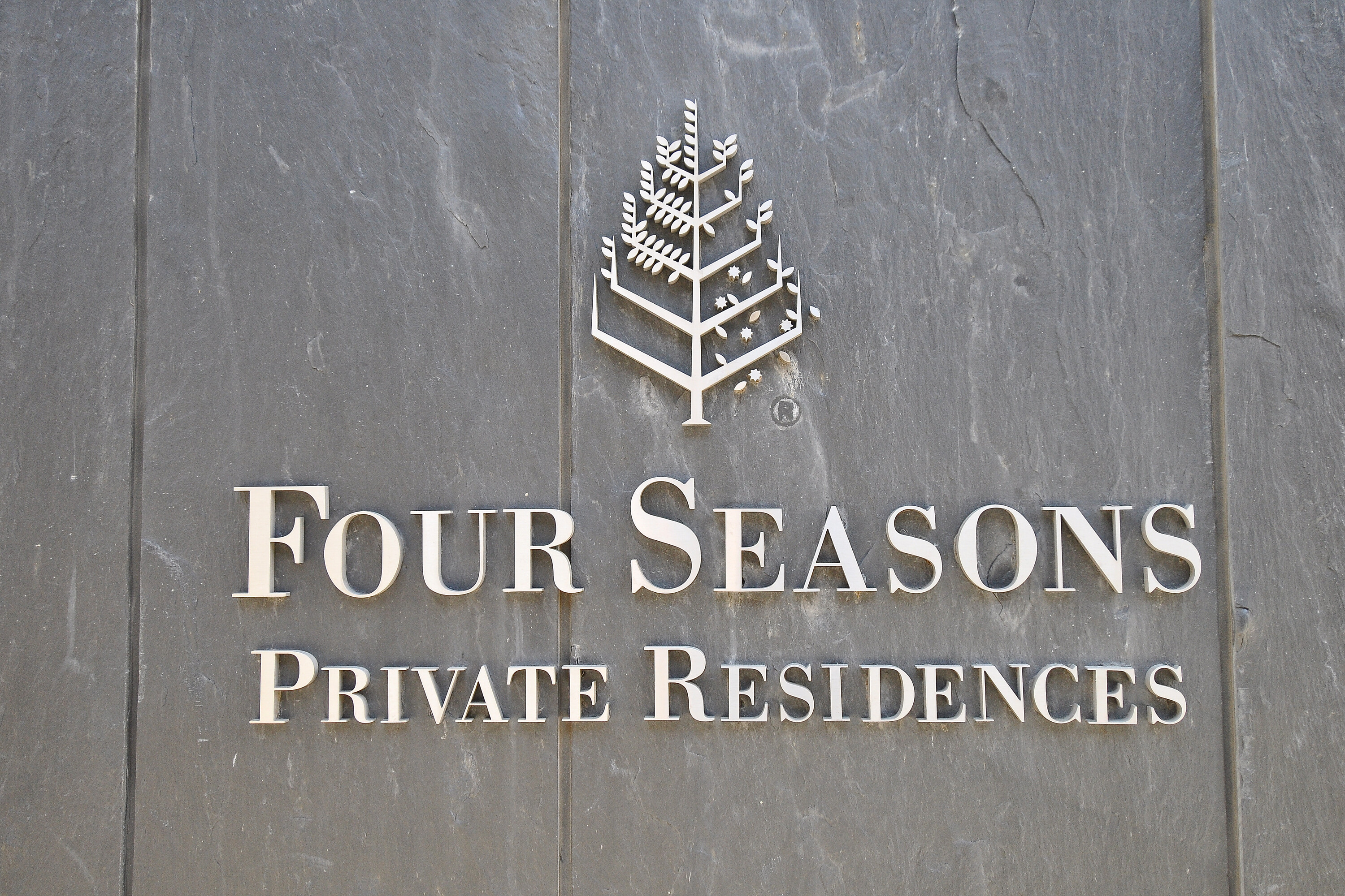 50 Yorkville Ave #4303