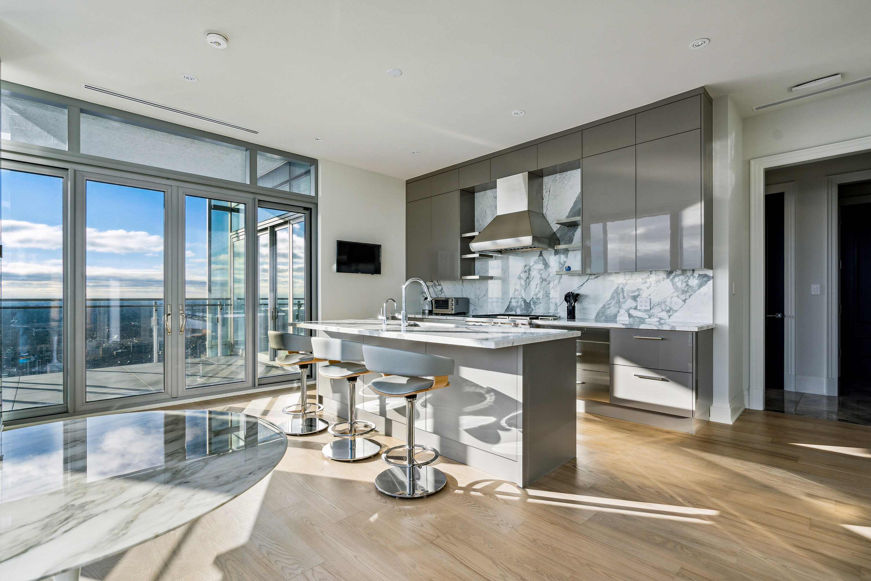 50 Yorkville Ave #4303