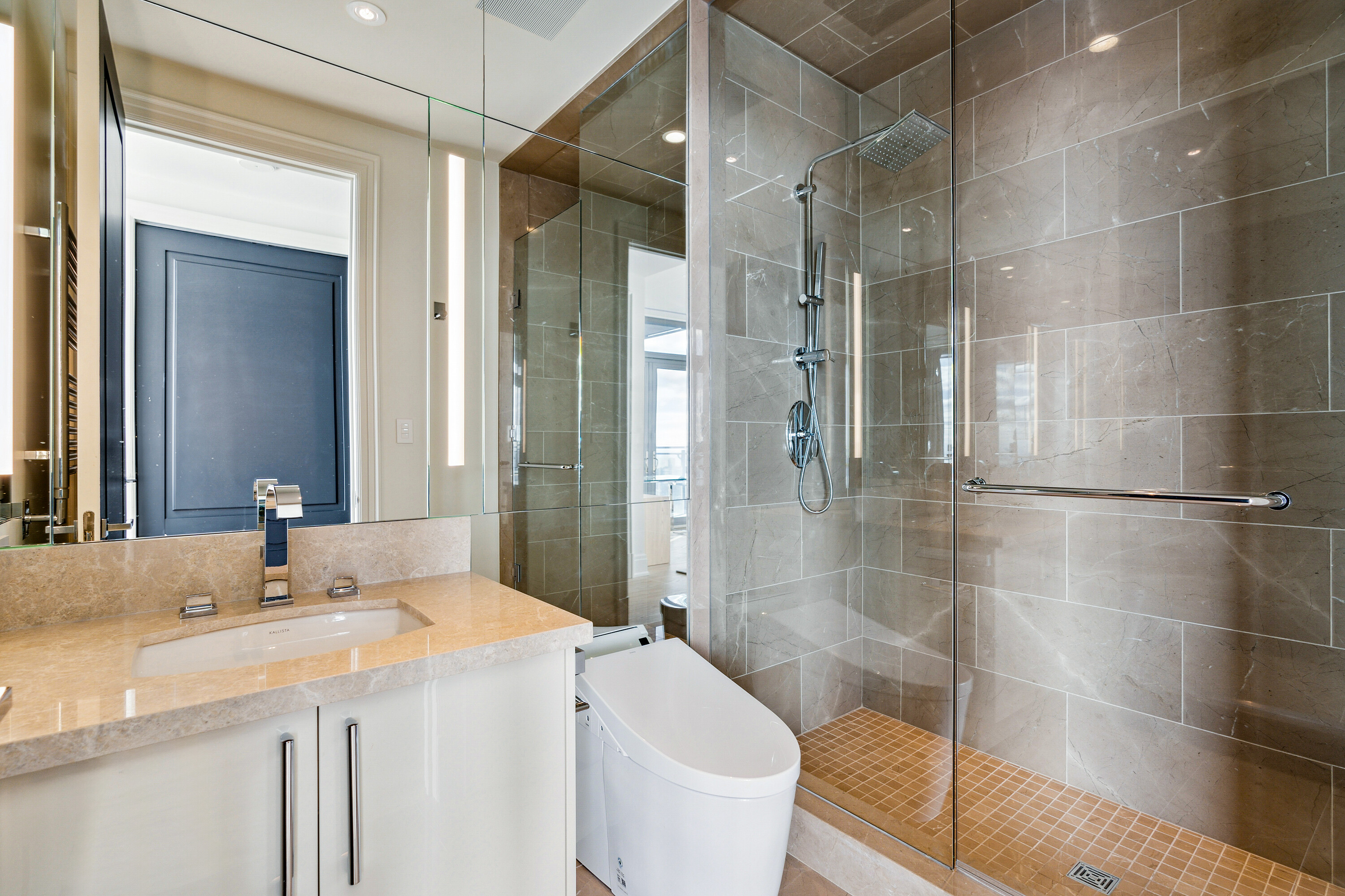 50 Yorkville Ave #4303
