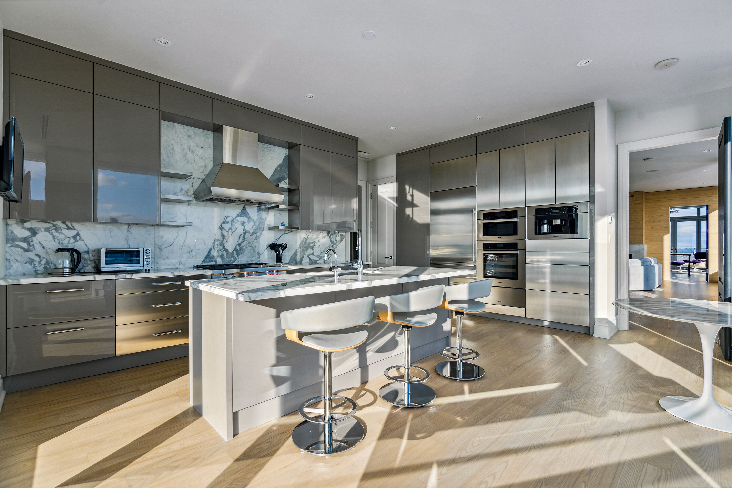 50 Yorkville Ave #4303