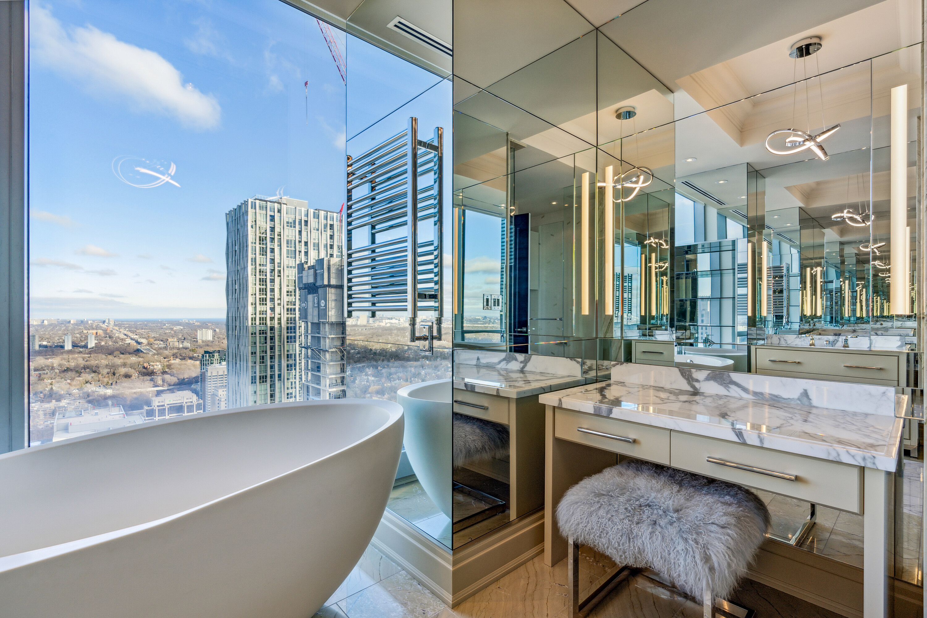 50 Yorkville Ave #4303
