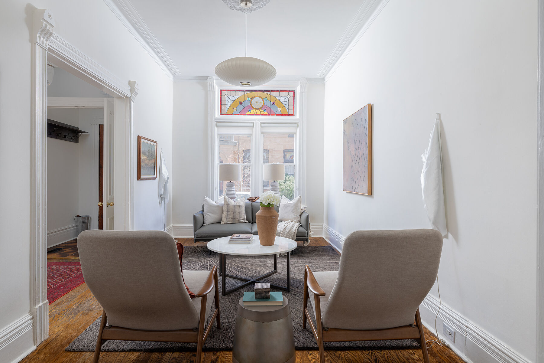 10 Laurier Ave