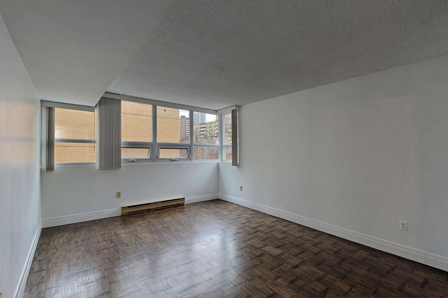 71 Charles St E #302