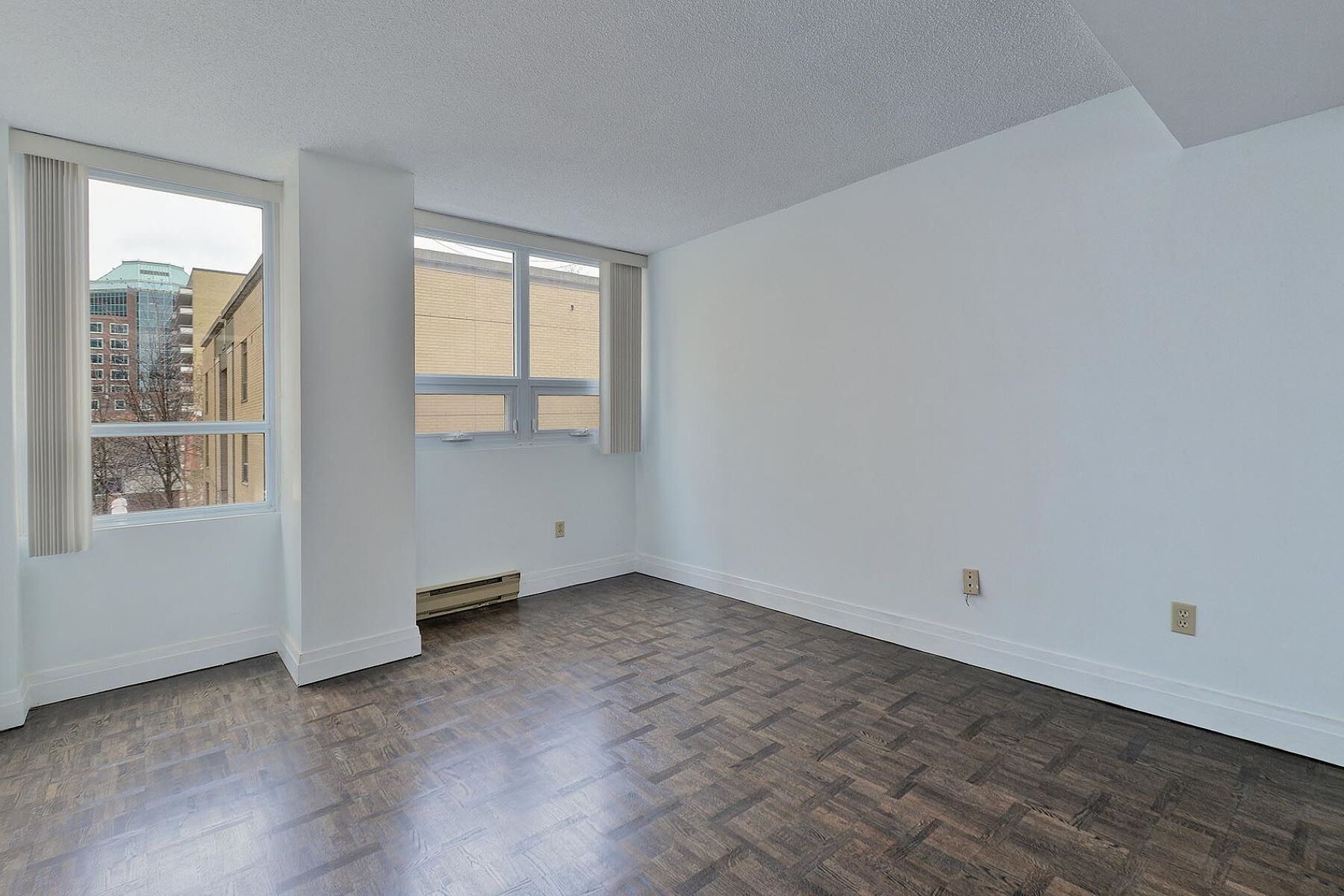 71 Charles St E #302