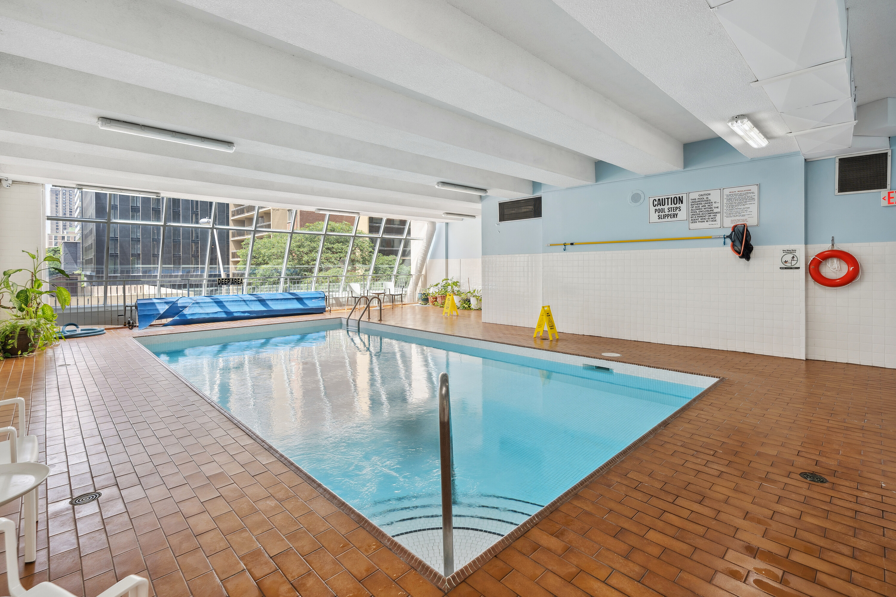 71 Charles St E #302