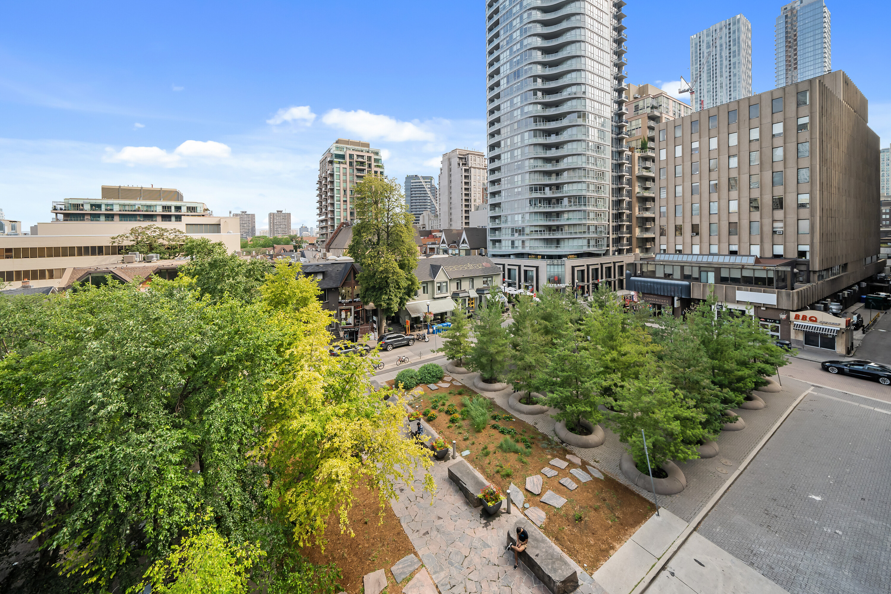 10 Bellair St #2302