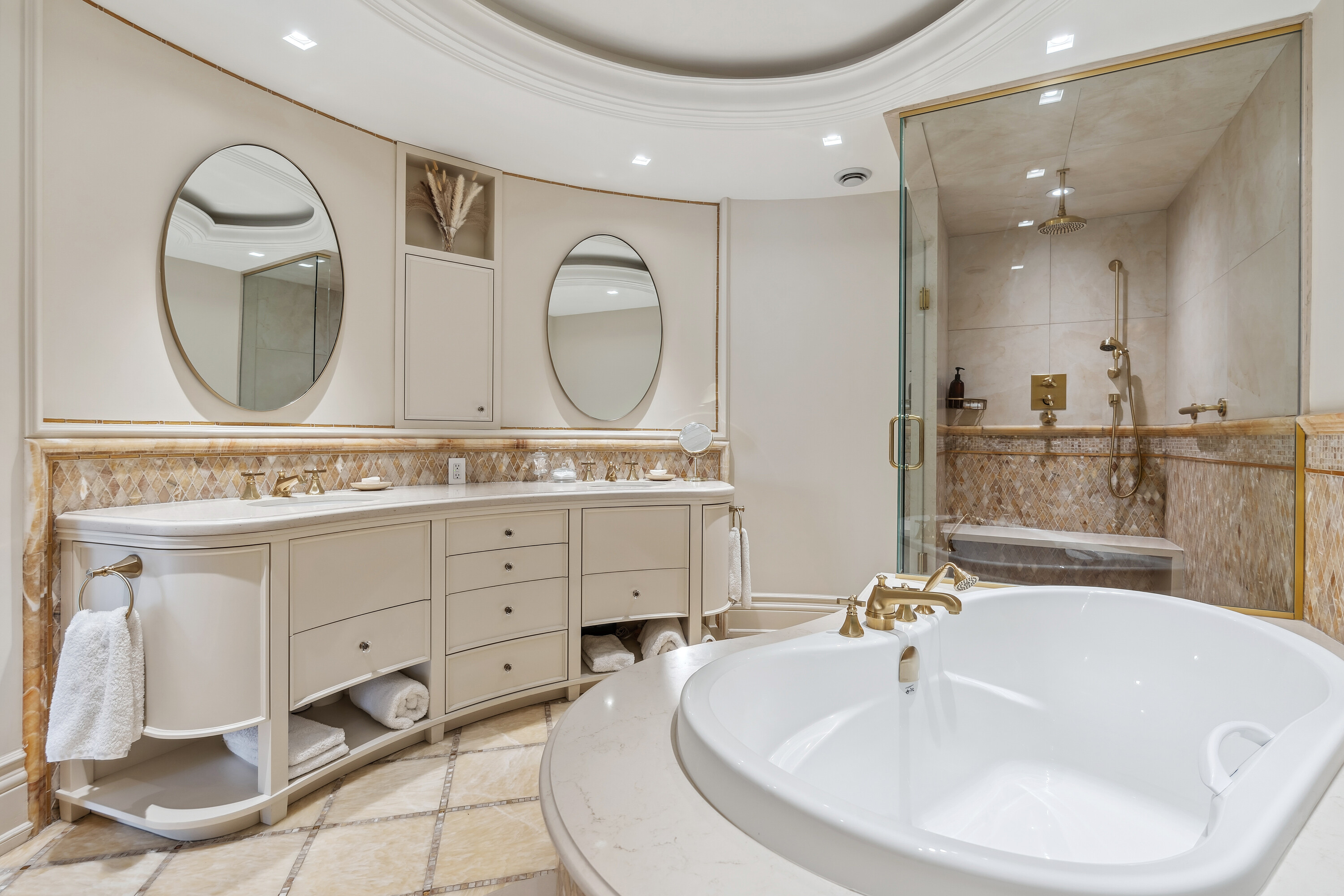 10 Bellair St #2302