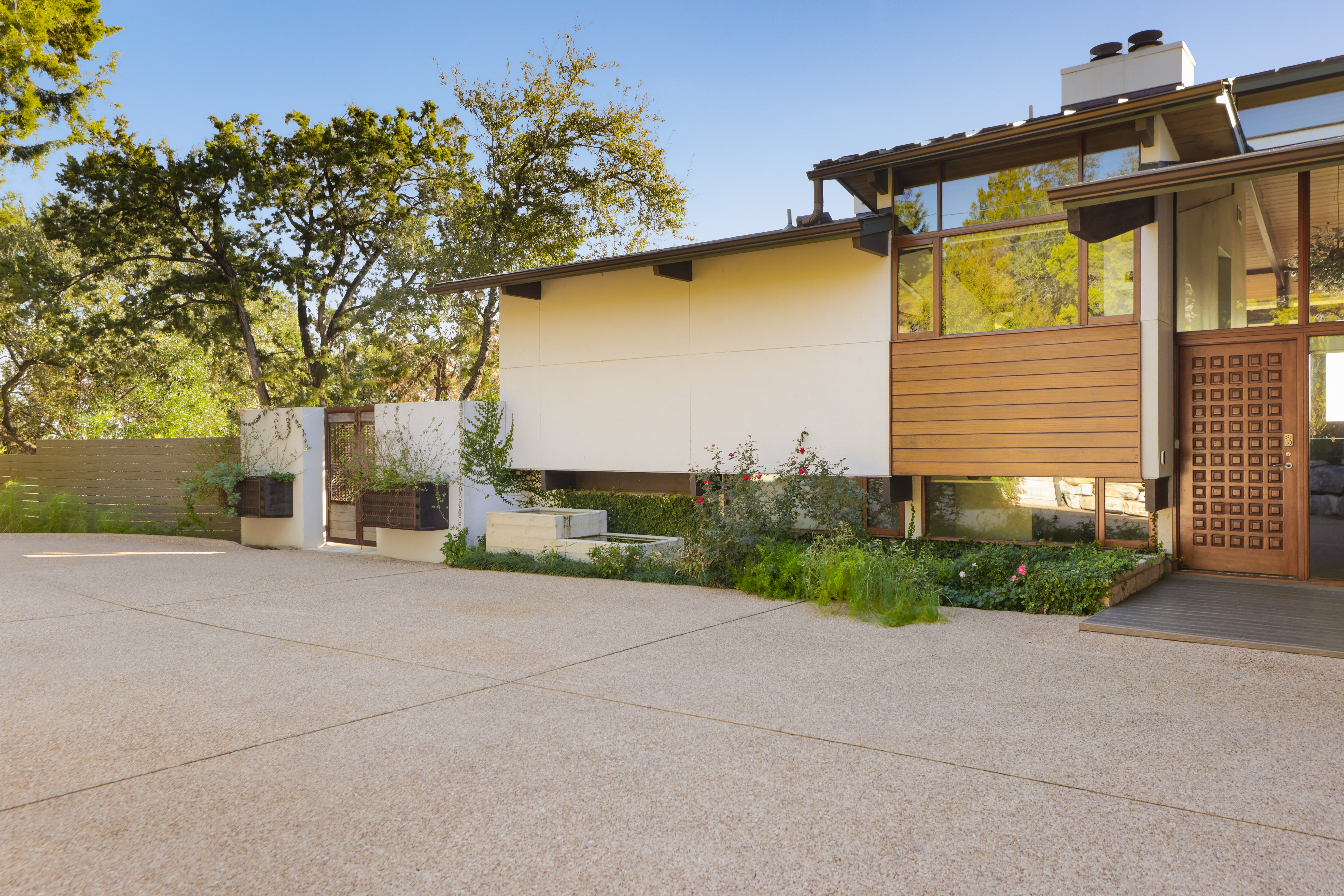 1400 Mount Larson Road 