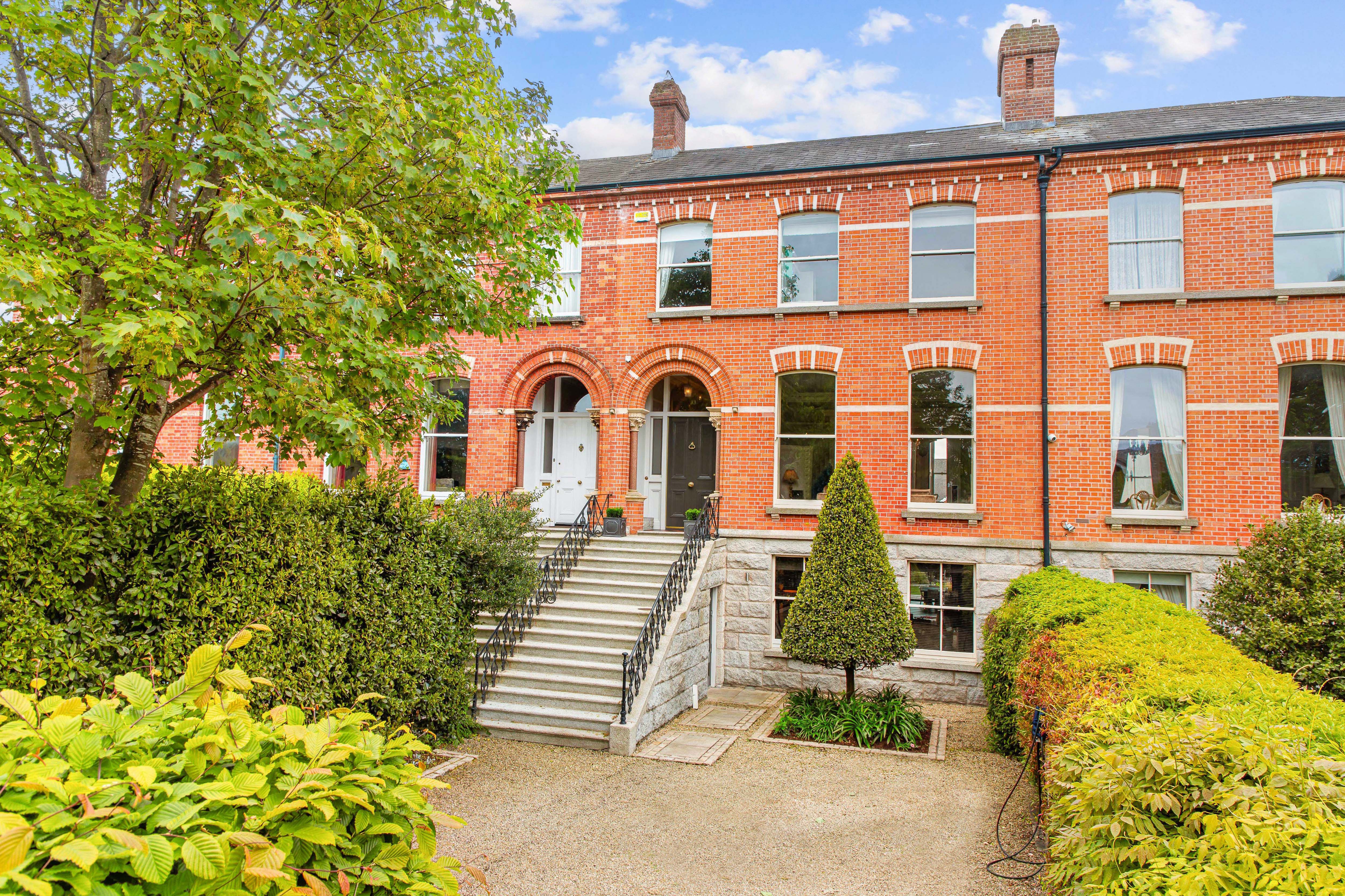 33 Ailesbury Road
