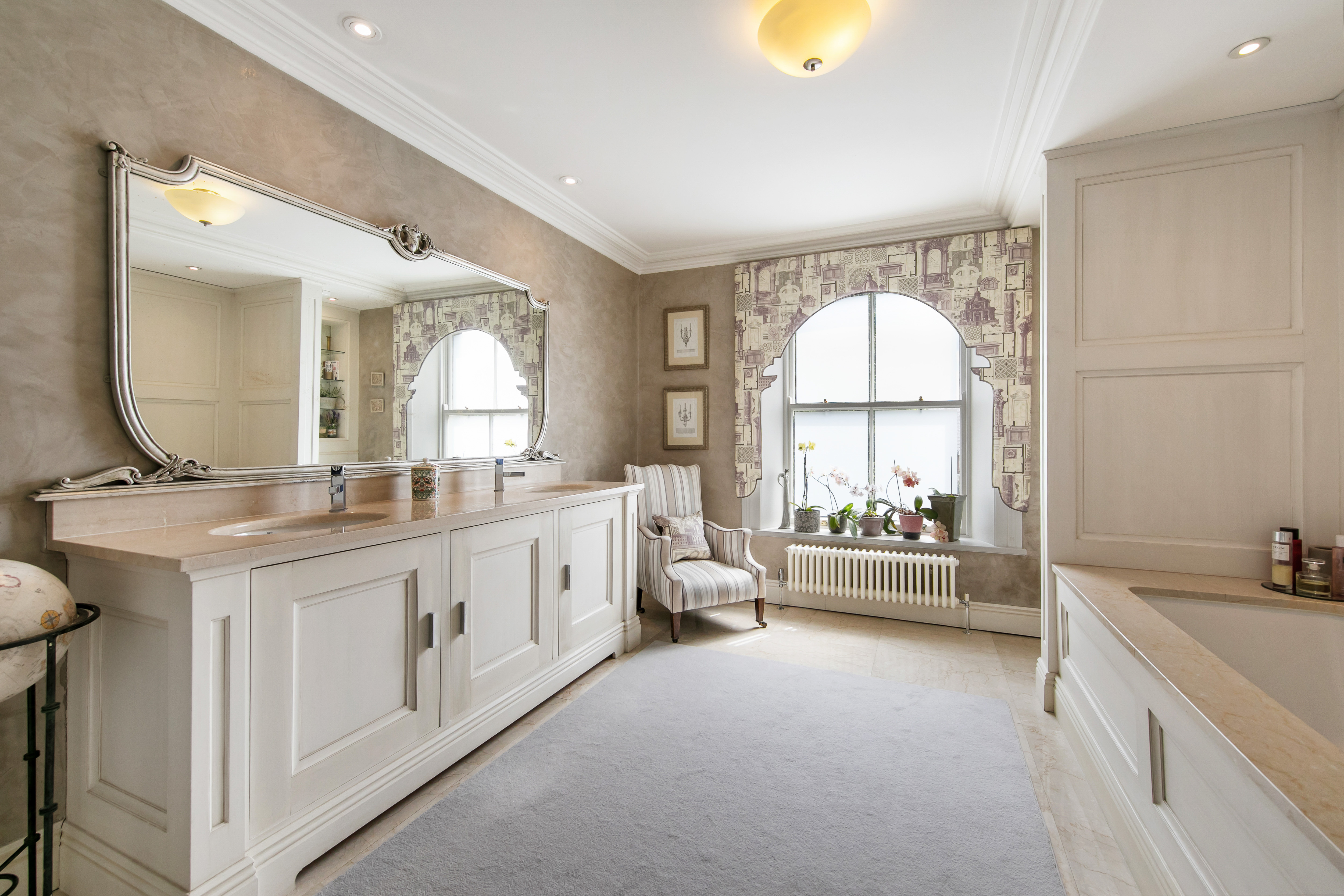 33 Ailesbury Road