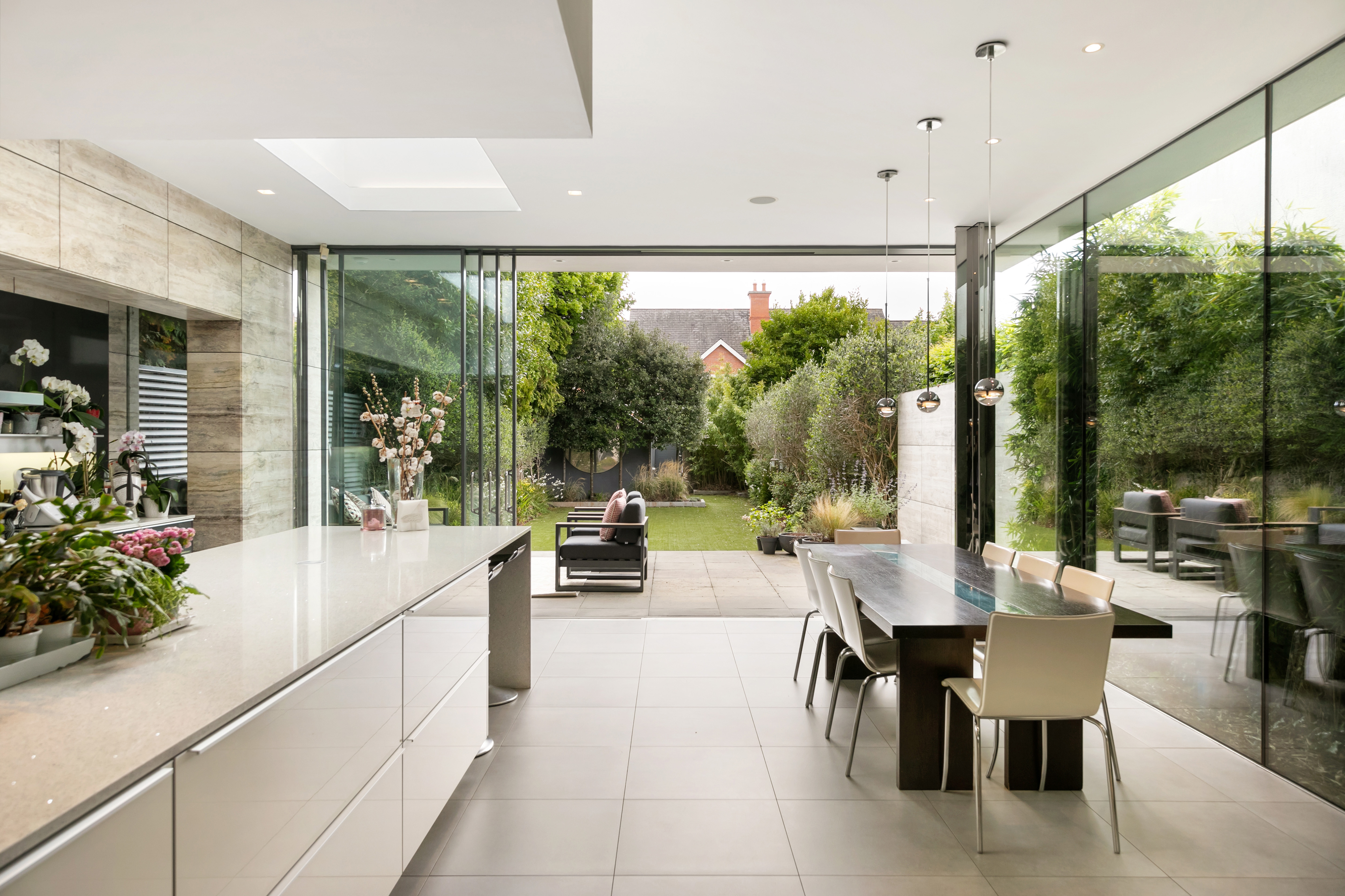 33 Ailesbury Road
