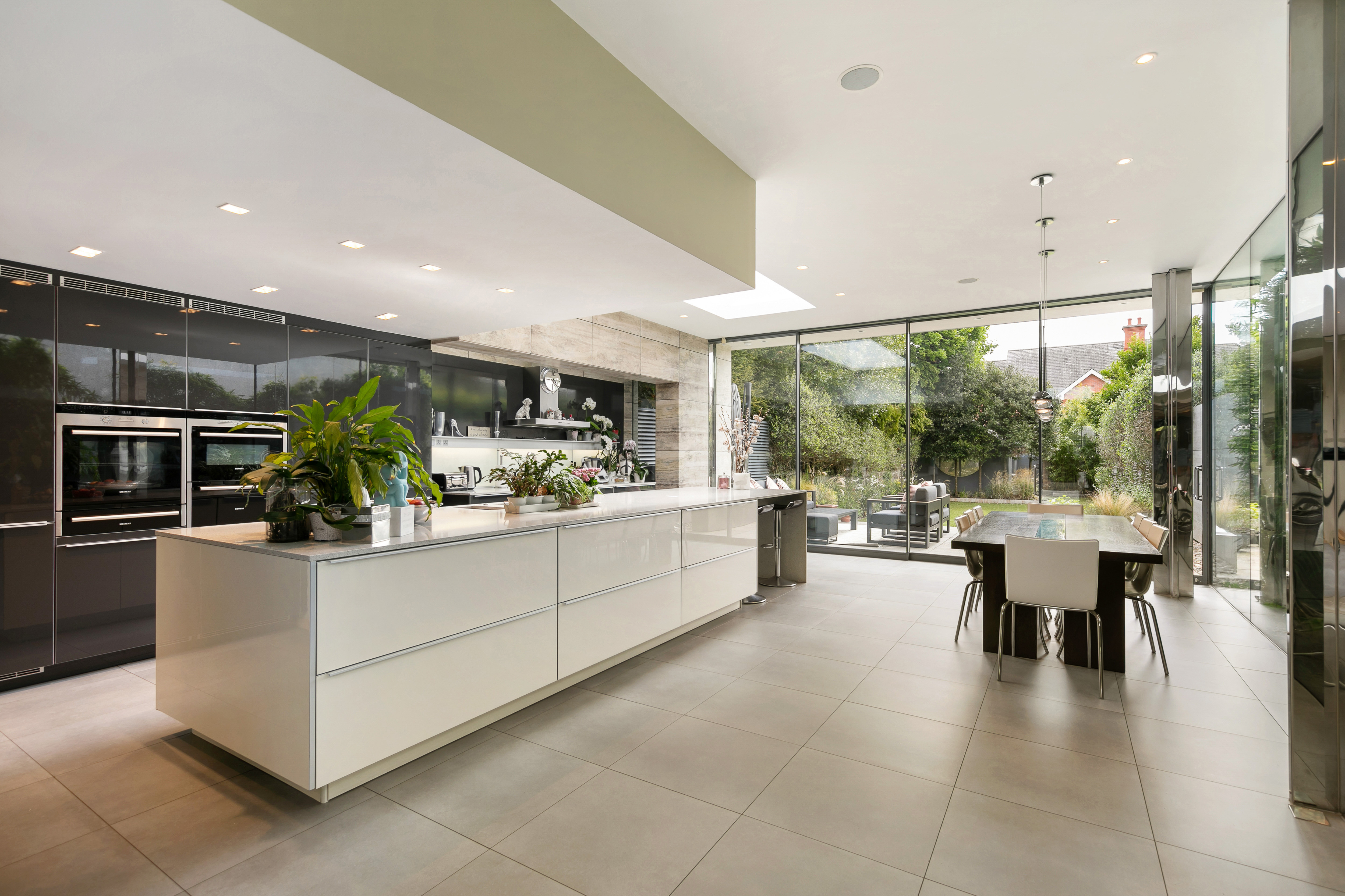 33 Ailesbury Road