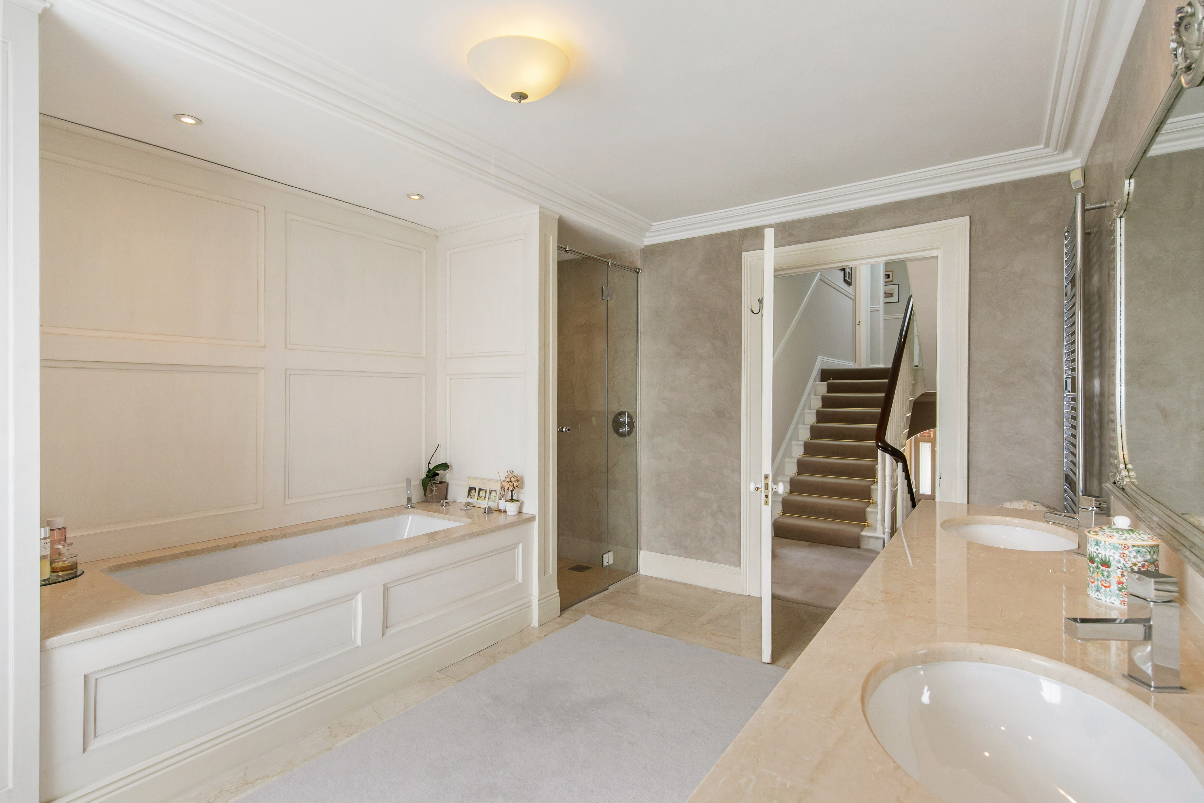 33 Ailesbury Road