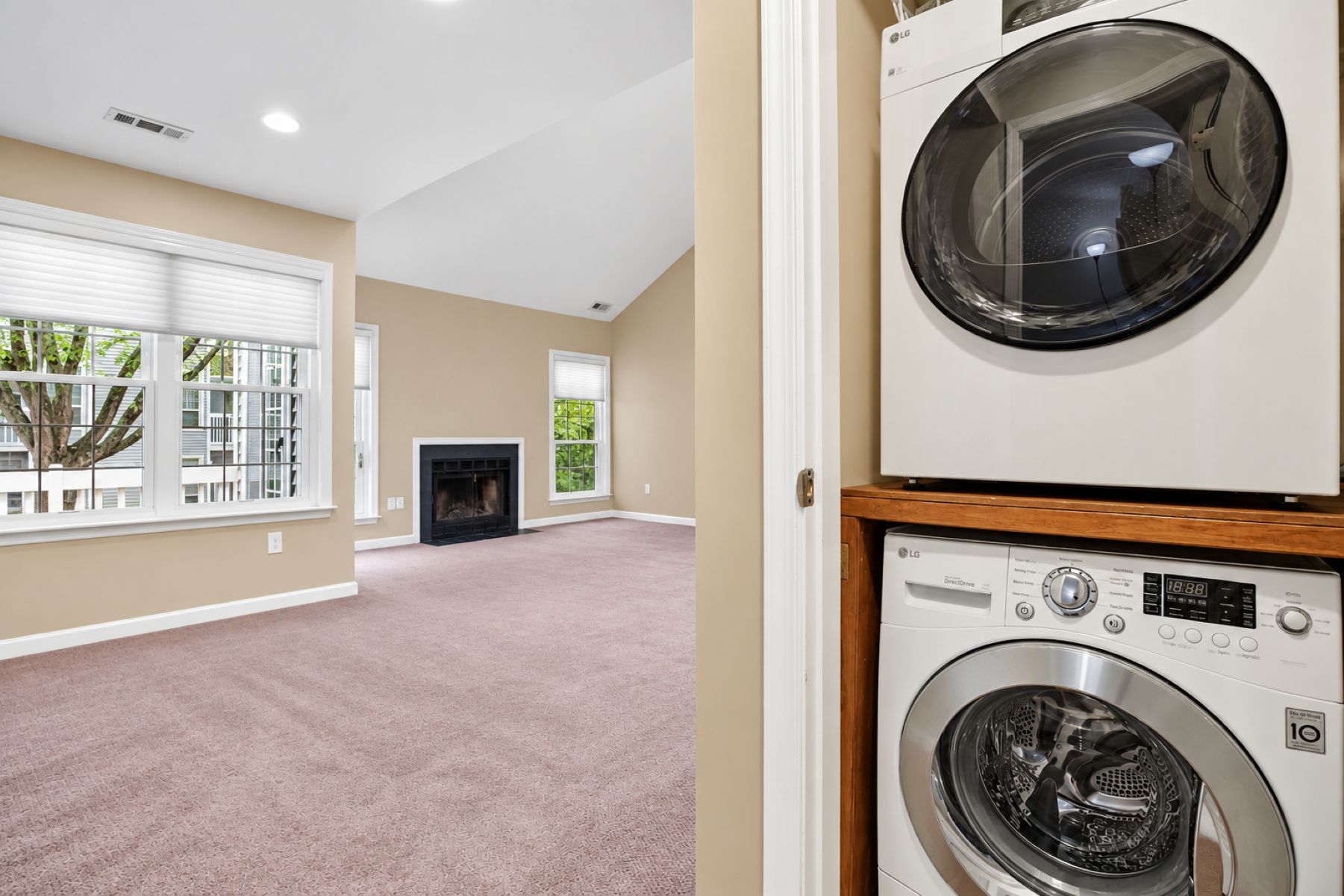 31 Markham Circle 