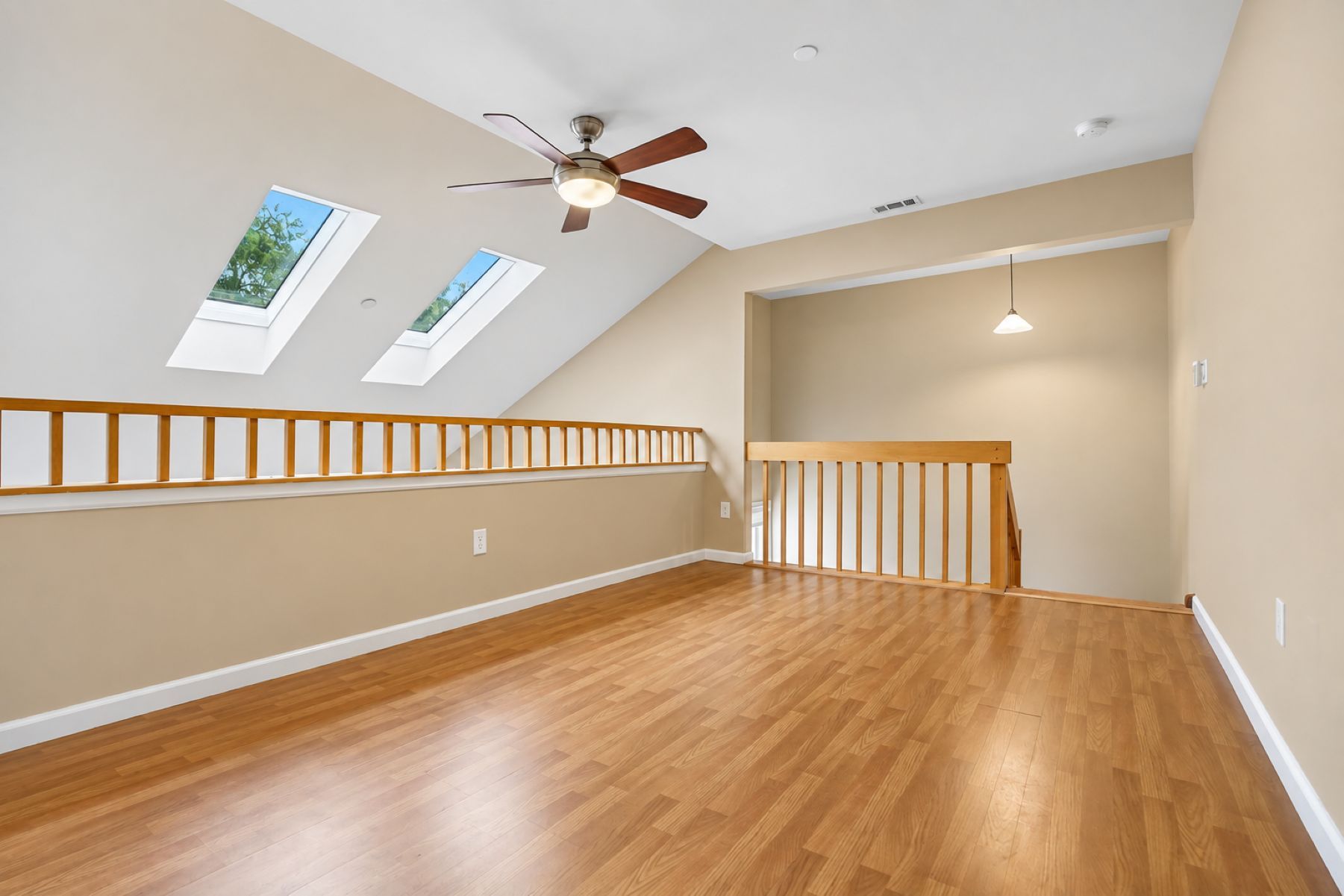 31 Markham Circle 