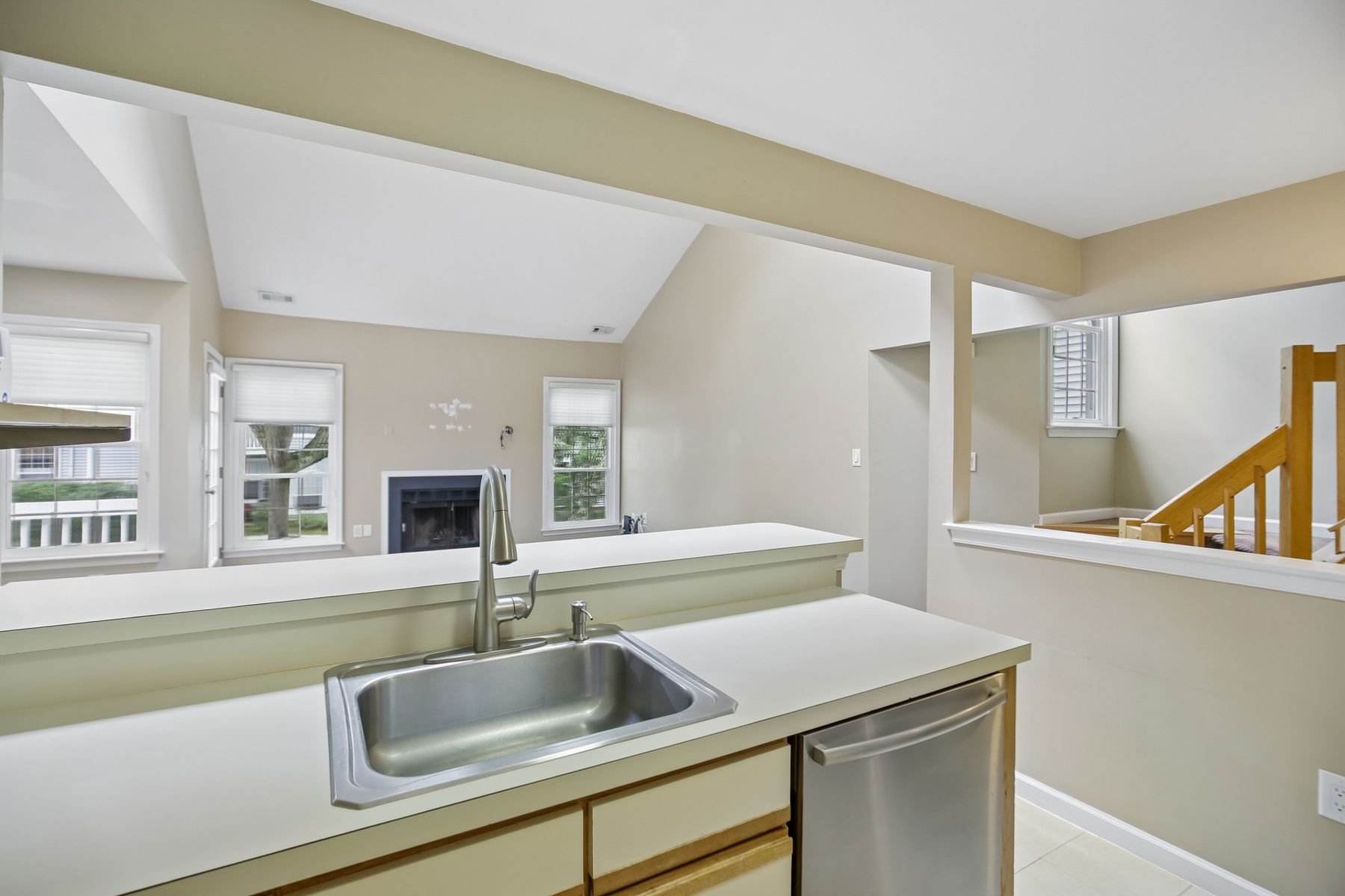31 Markham Circle 