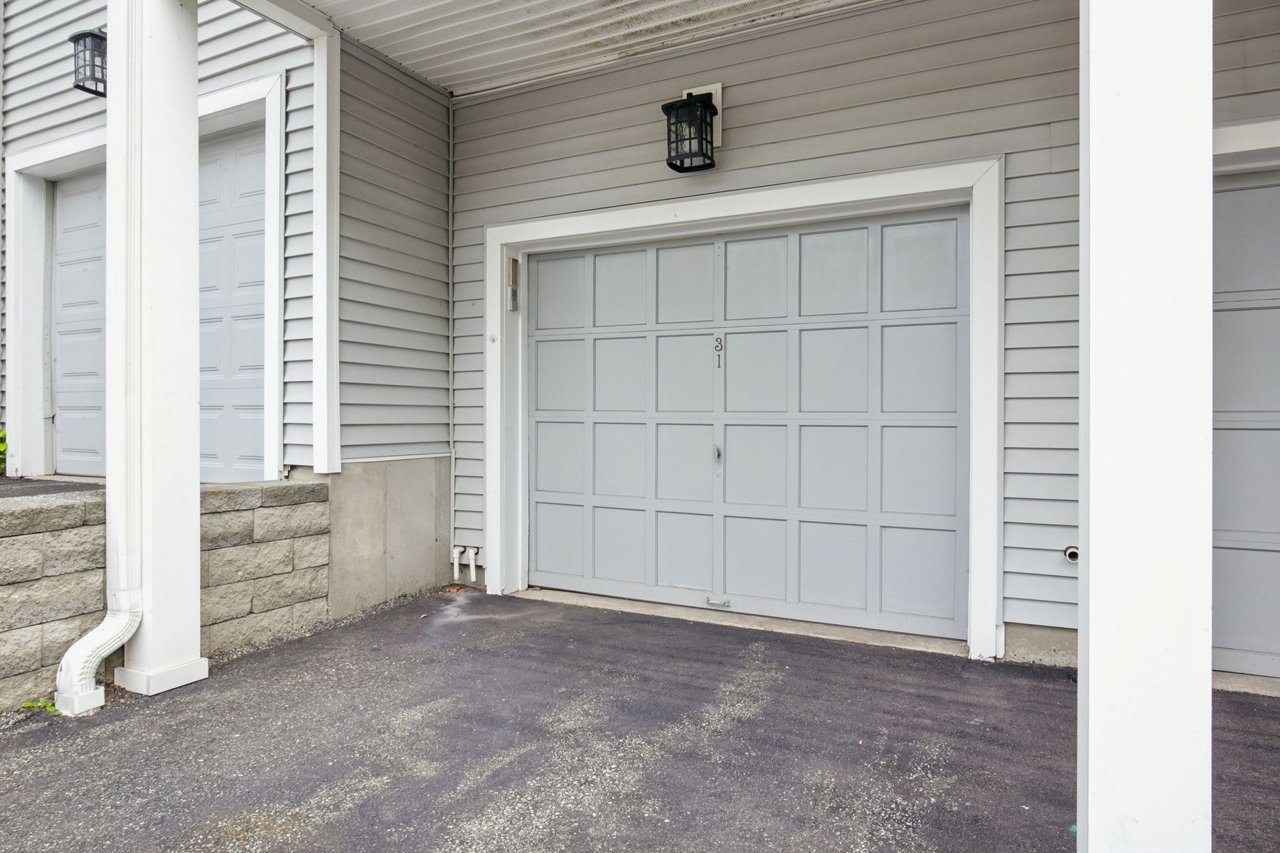 31 Markham Circle 