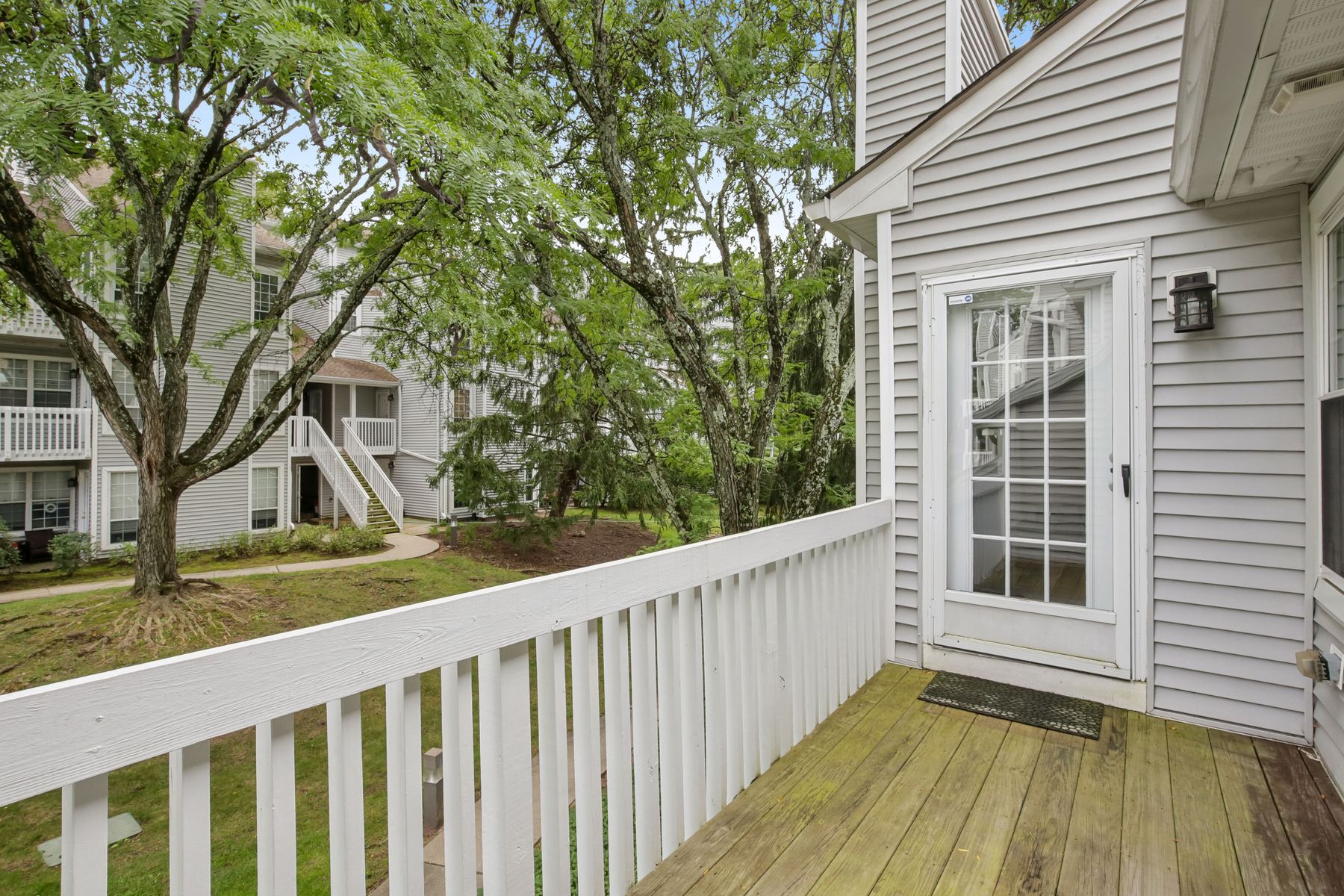 31 Markham Circle 