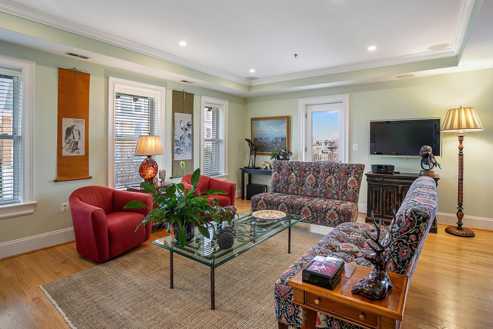 1882 Columbia Rd NW 403