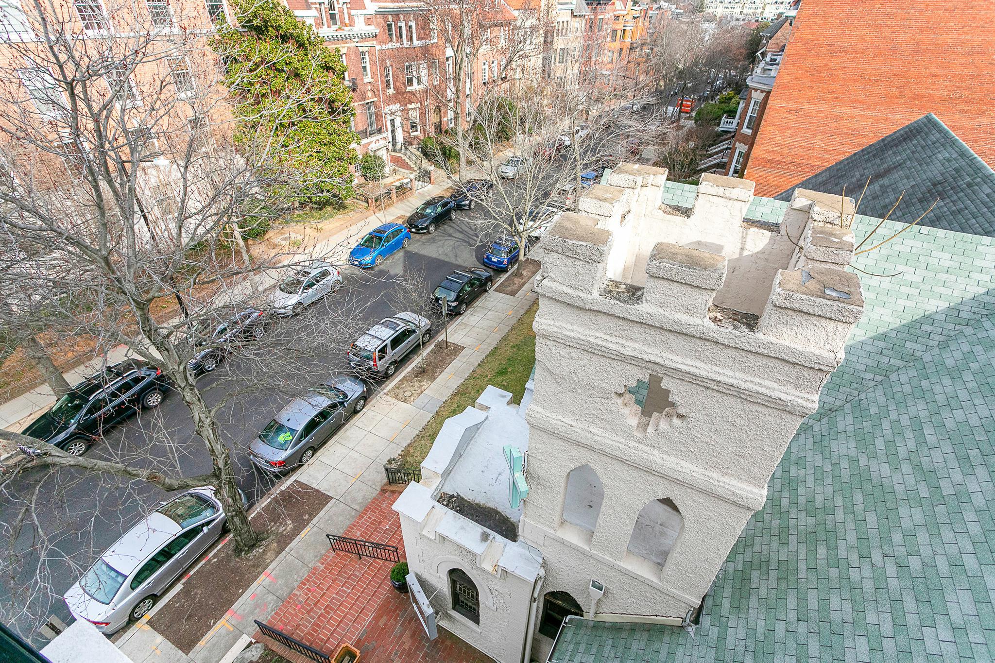 1882 Columbia Rd NW 403