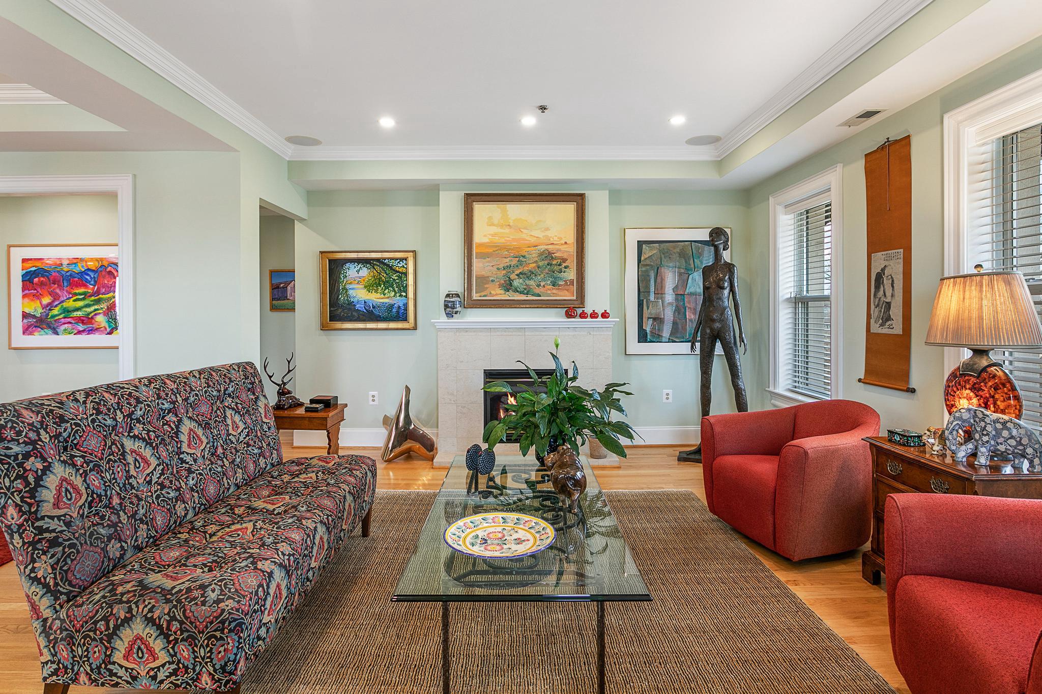 1882 Columbia Rd NW 403