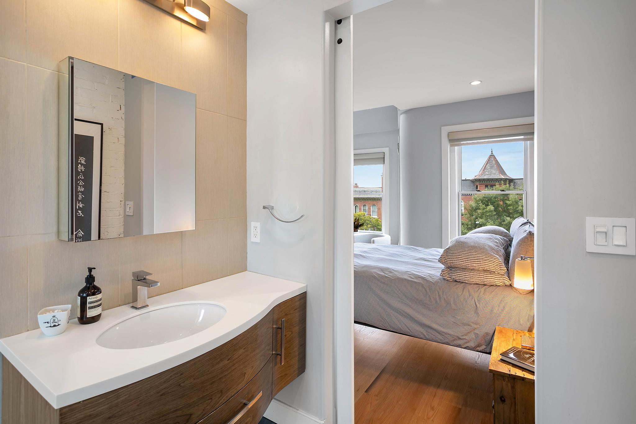 2311 First Street NW 2