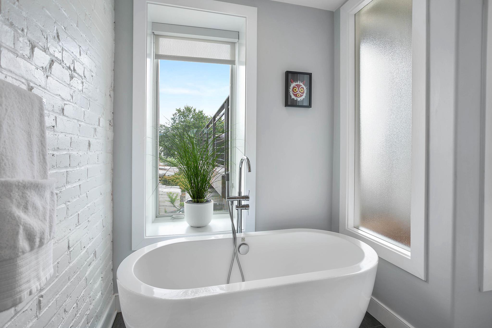 2311 First Street NW 2