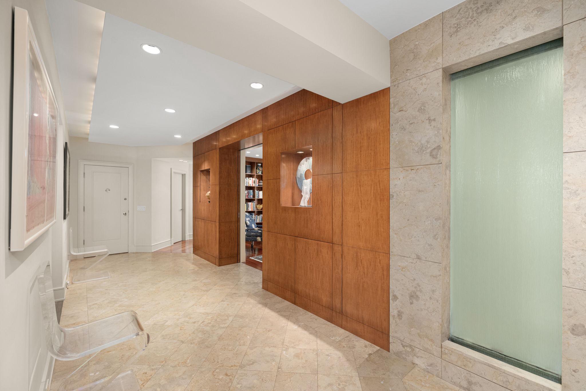 4000 Cathedral Avenue NW 604B