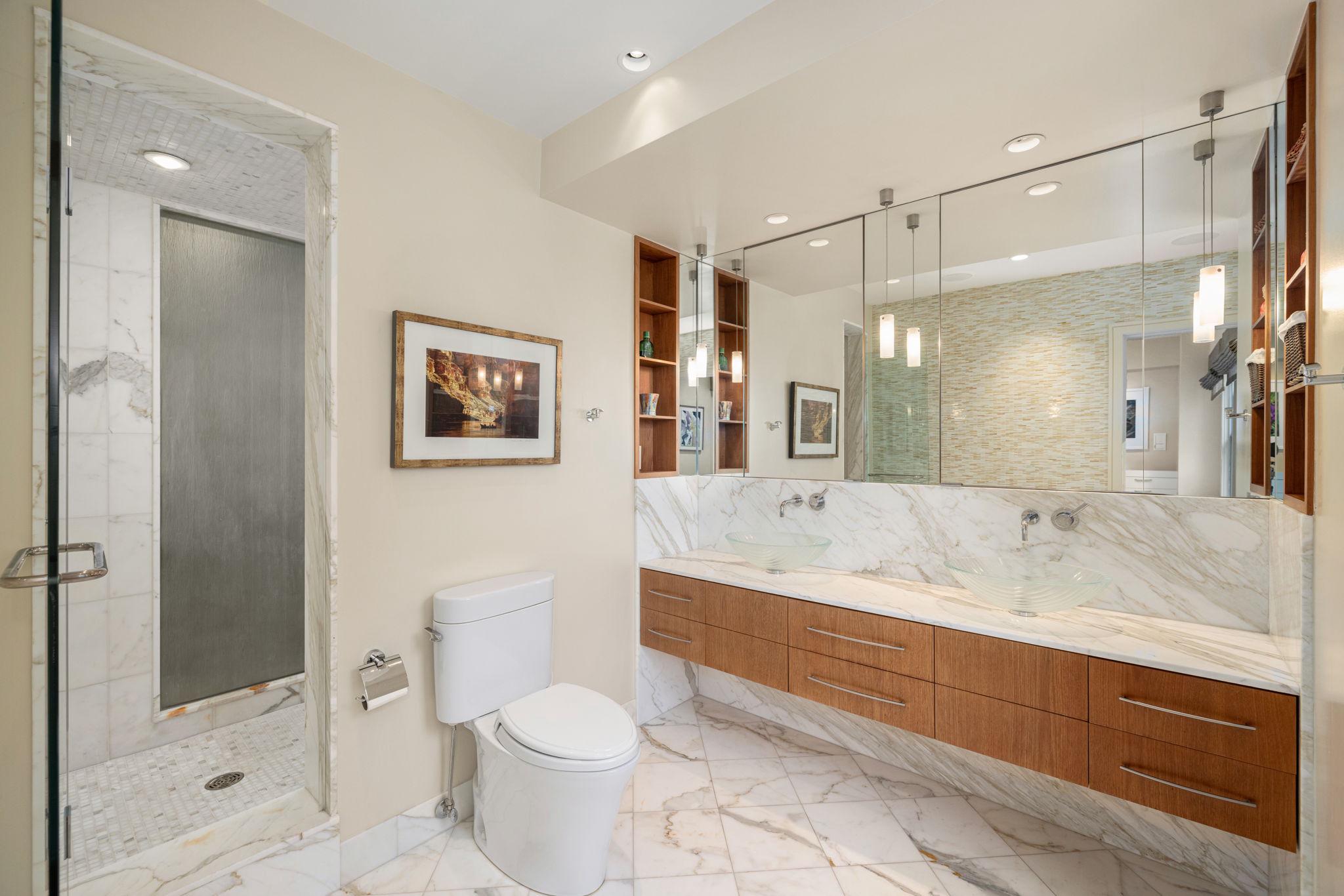 4000 Cathedral Avenue NW 604B