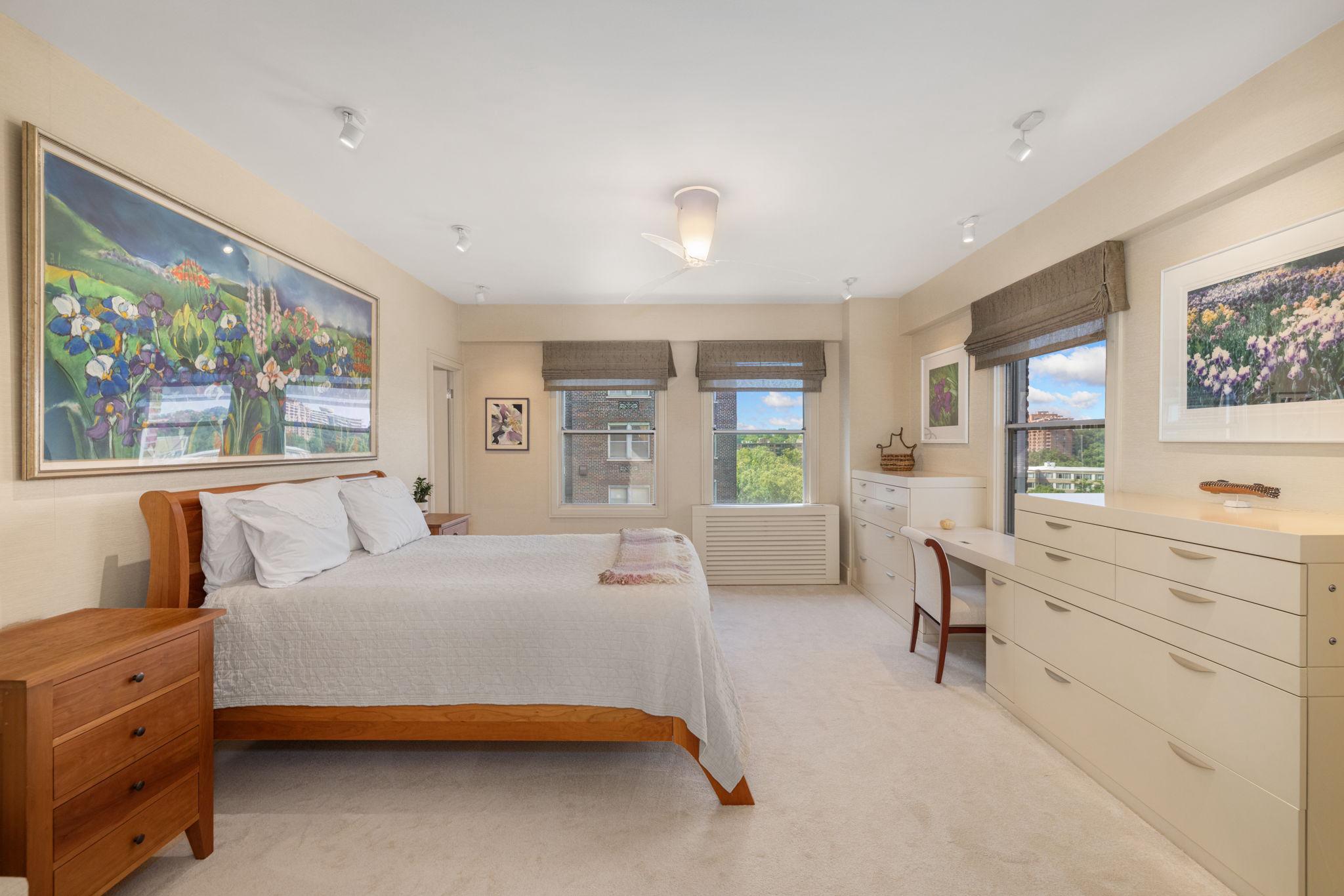 4000 Cathedral Avenue NW 604B