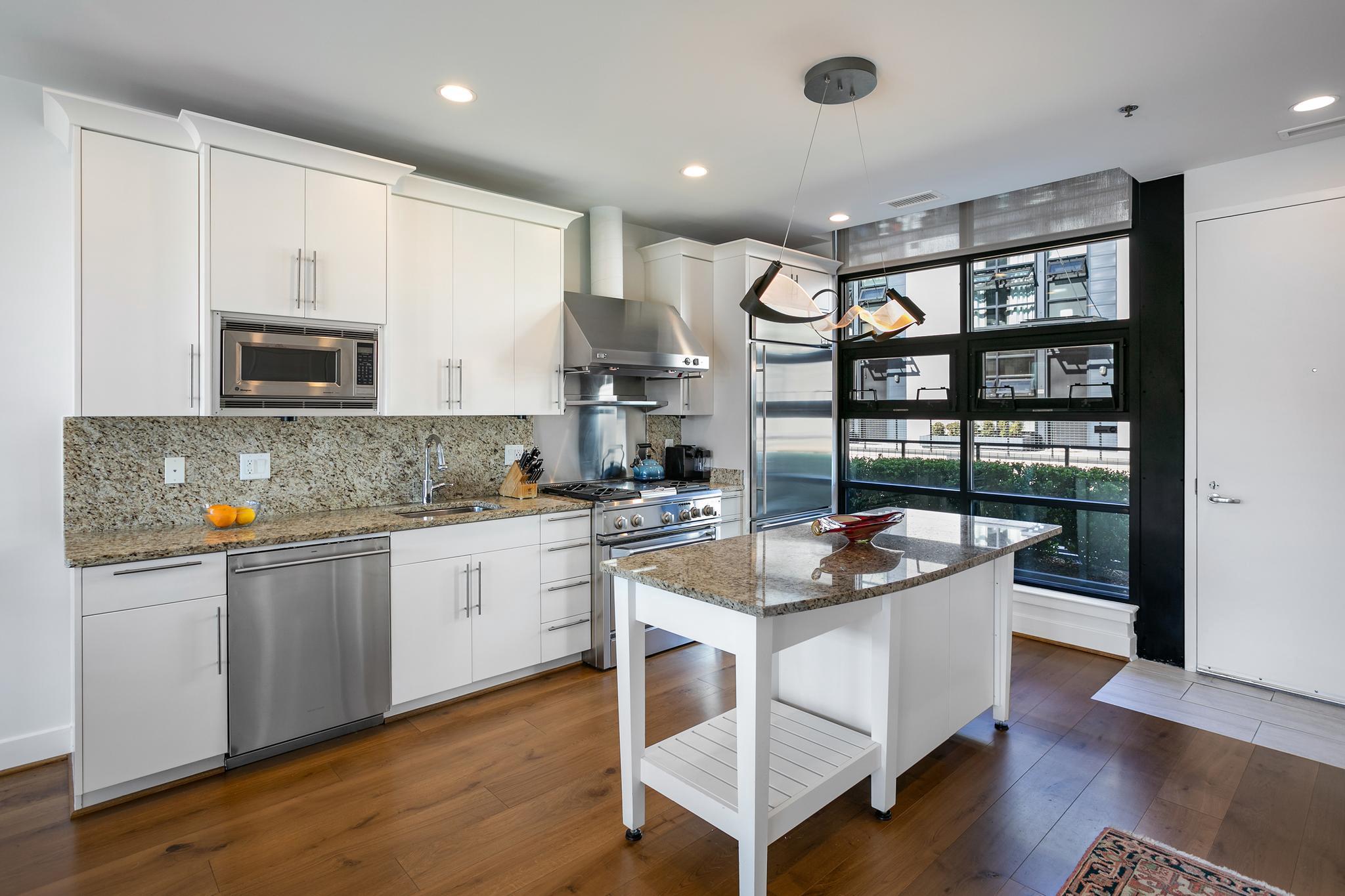 2125 14th Street NW 318W