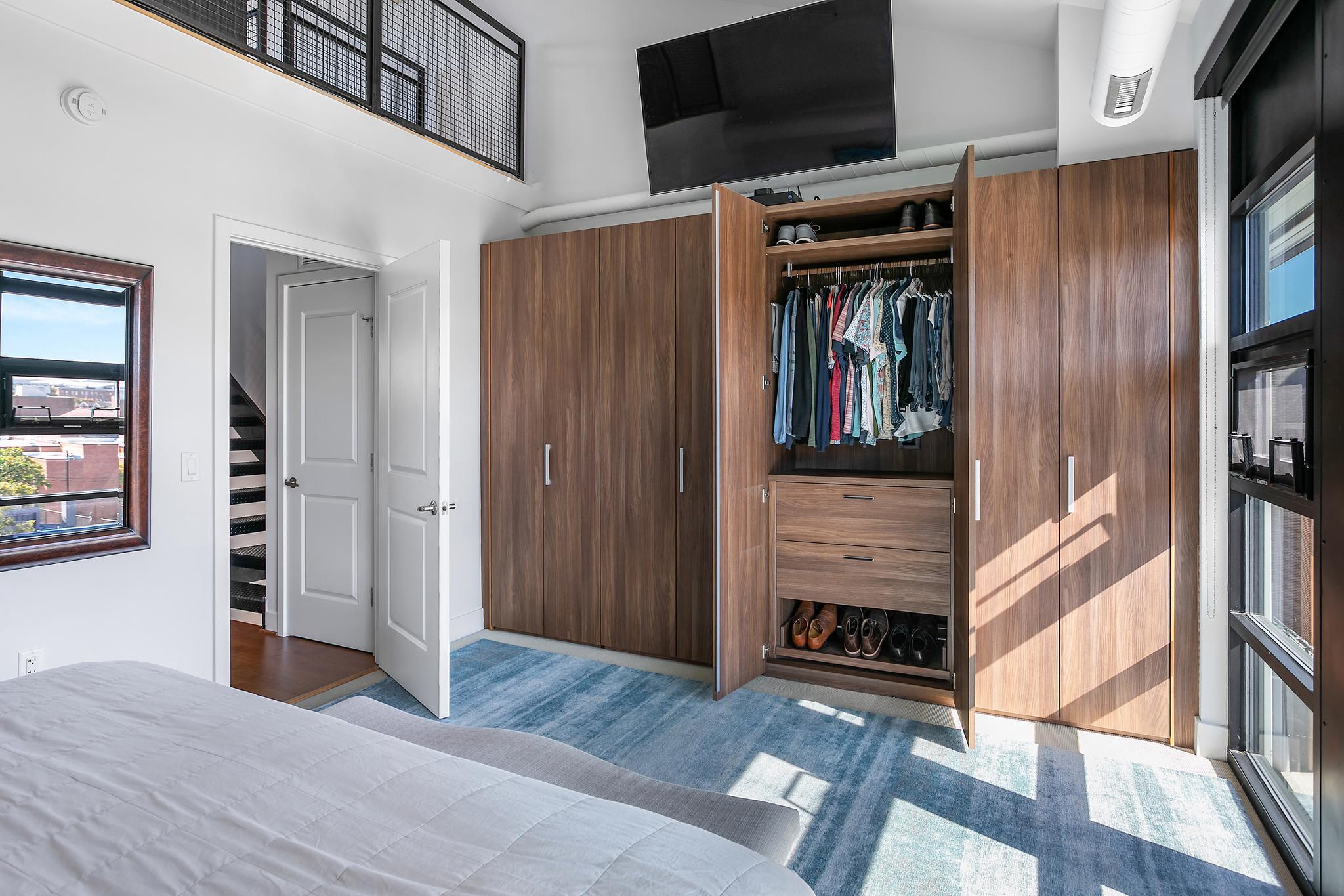 2125 14th Street NW 318W