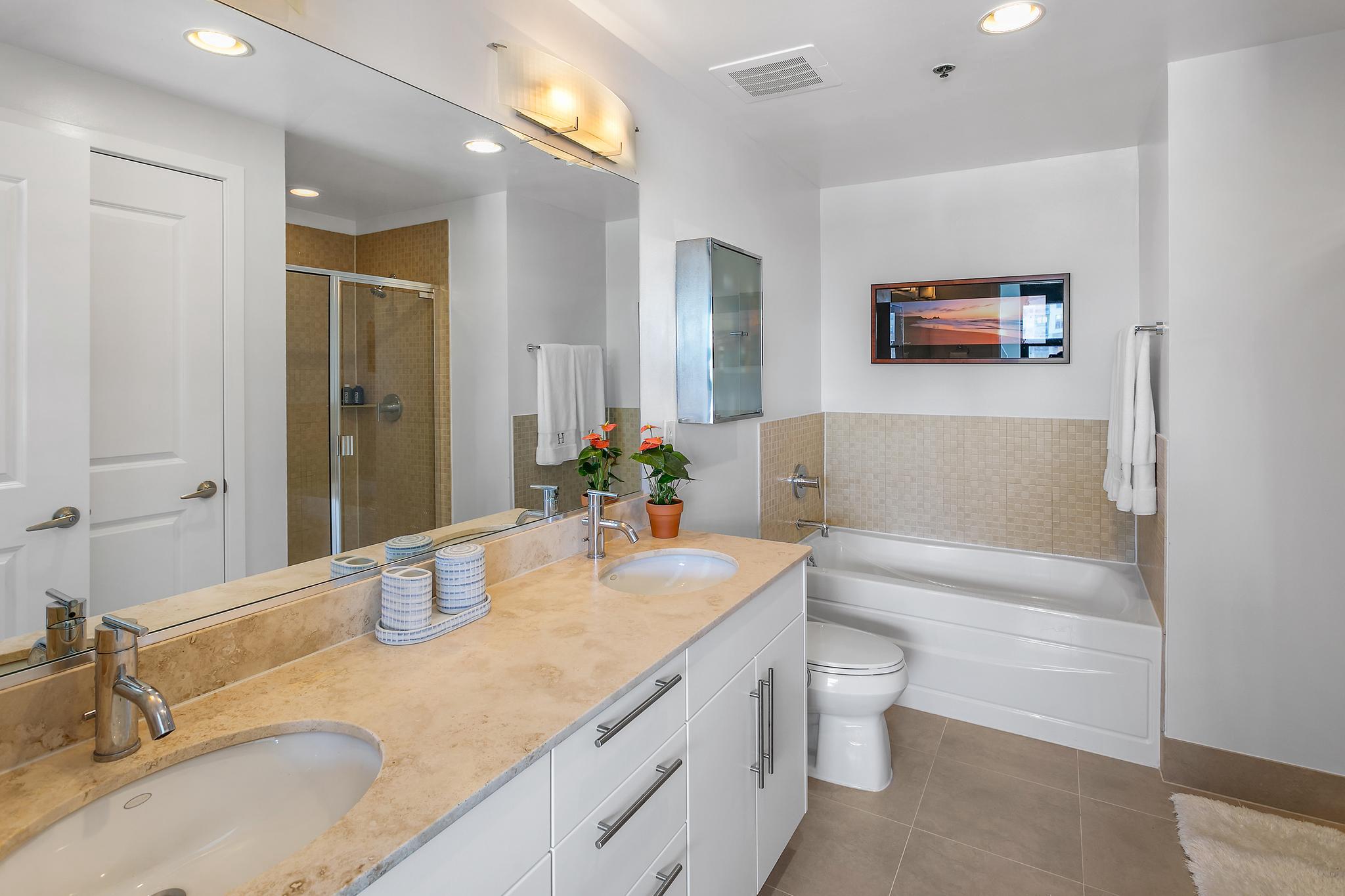 2125 14th Street NW 318W