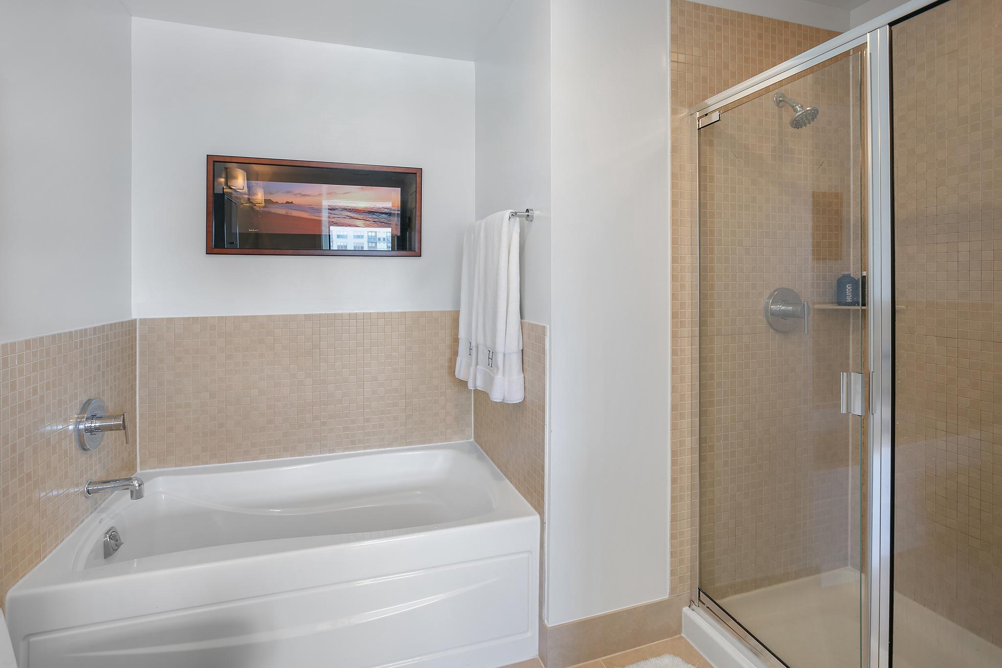 2125 14th Street NW 318W