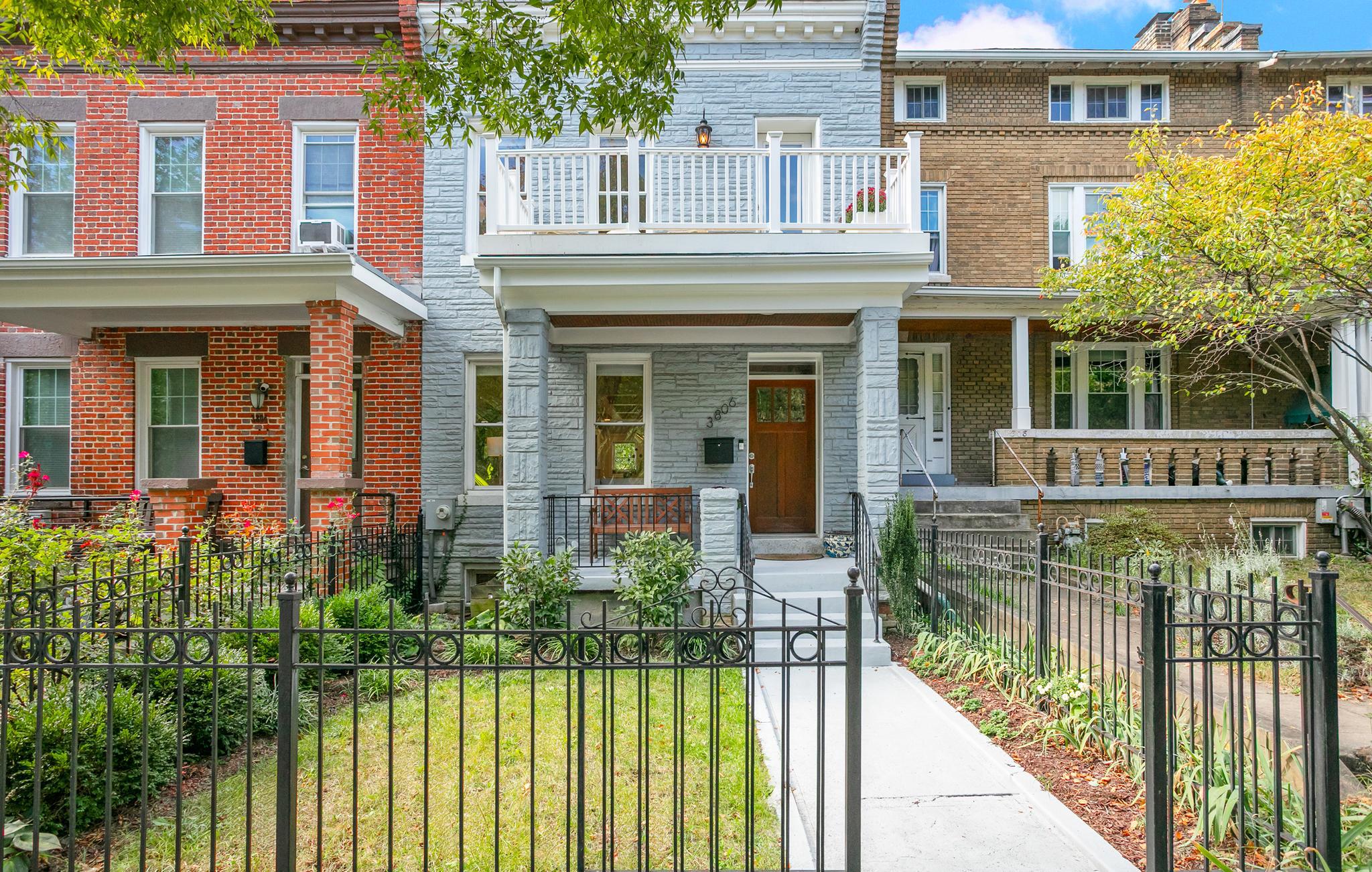 3806 4th Street NW 