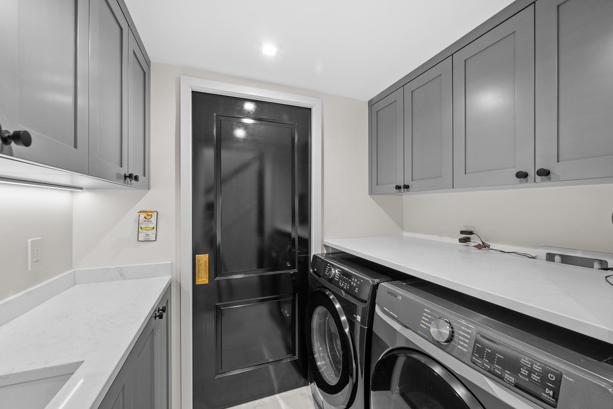 1524 Swann Street NW