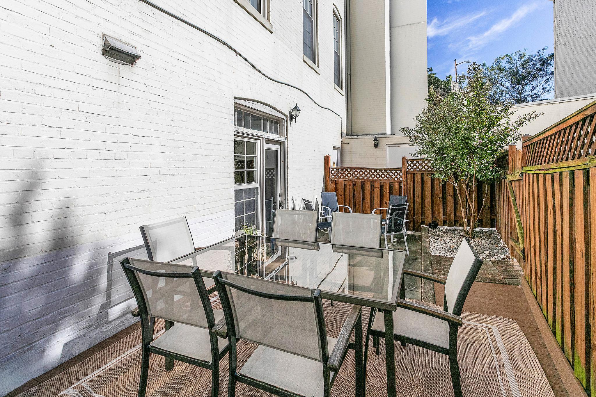 101 North Carolina Avenue SE Unit# 110