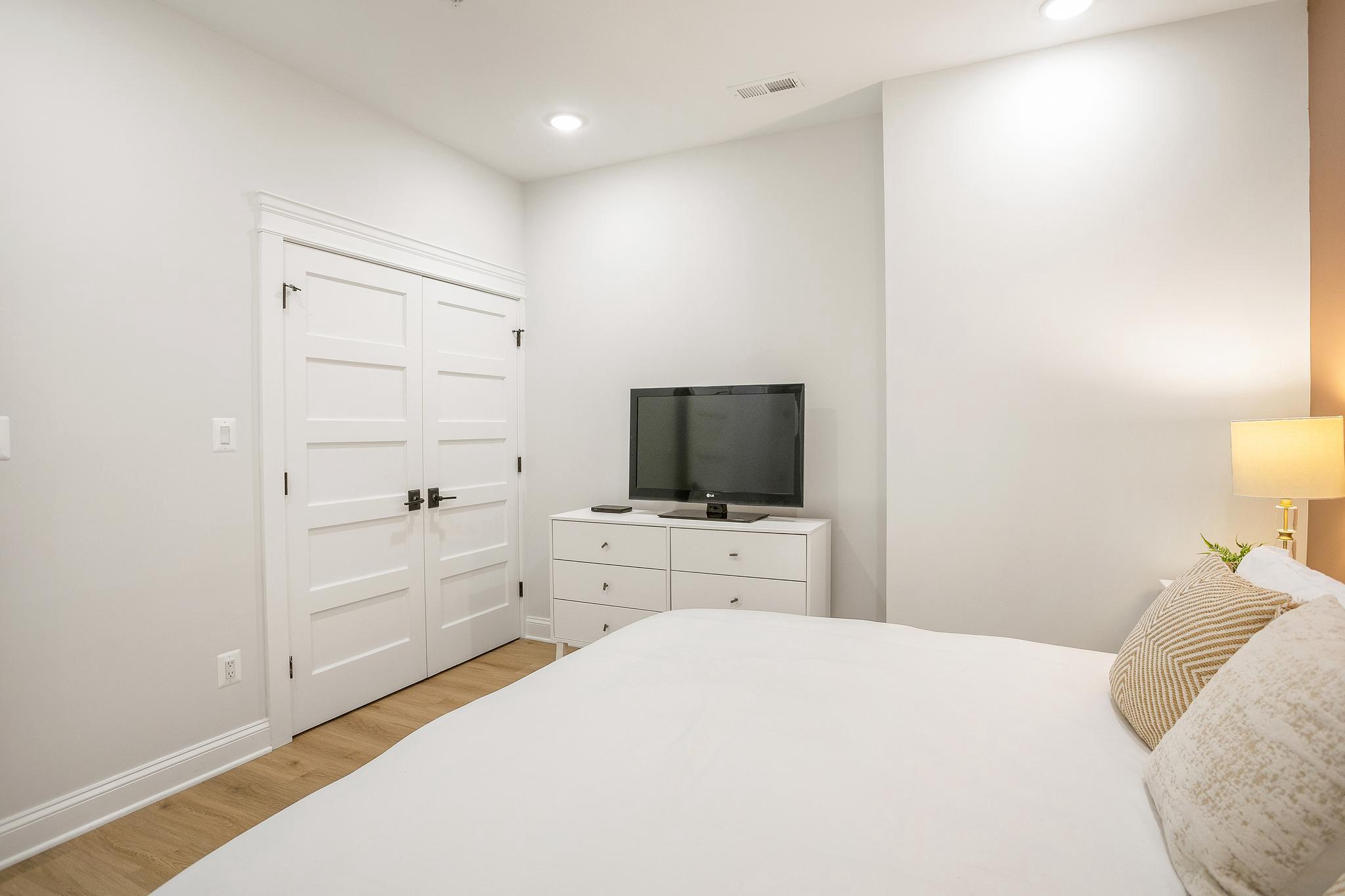 3569 Warder Street NW Unit# 5