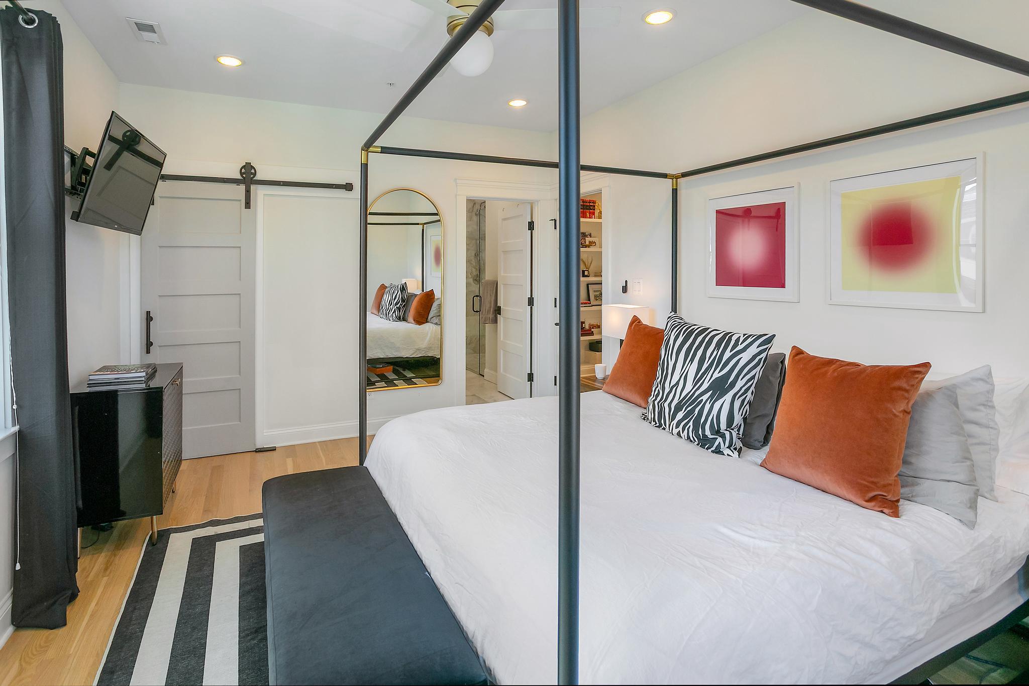 3569 Warder Street NW Unit# 5